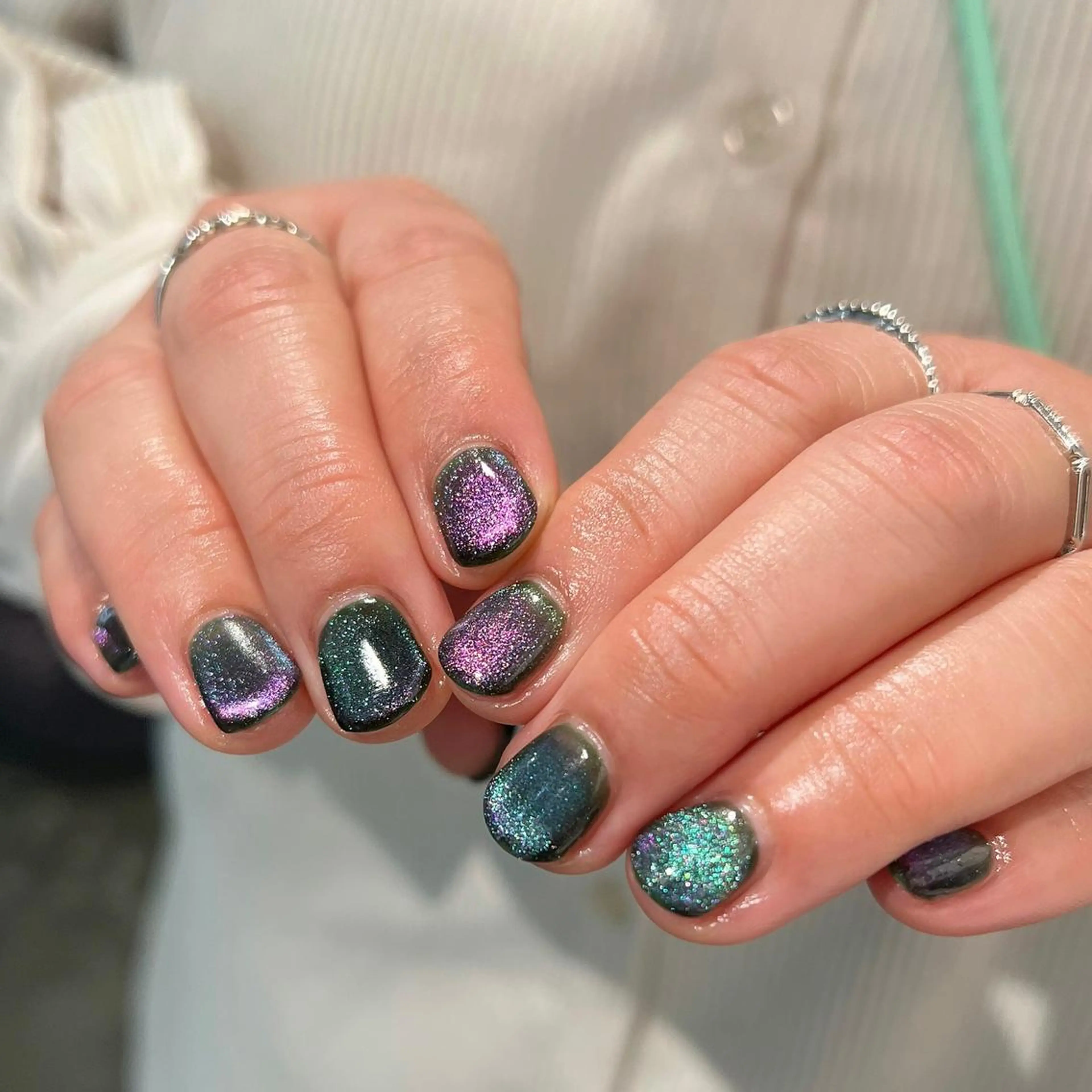 ネイル マグネットネイル ハンドネイル Nico所属・Nico🌛 Karenのネイルデザイン