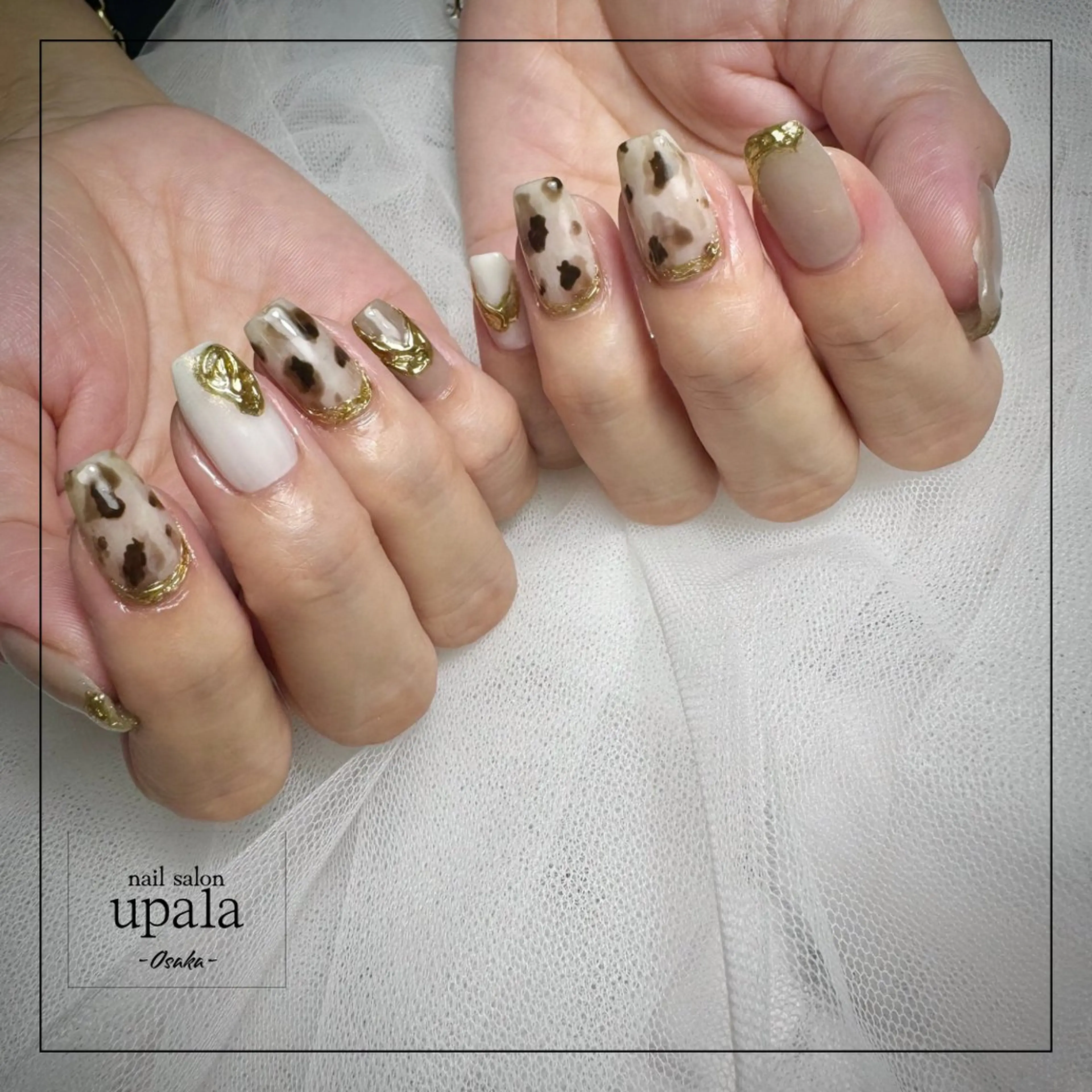 ネイル アニマル柄 フレンチネイル ゴールド 韓国ネイル ミラーネイル ハンドネイル upala Mayukoのネイルデザイン