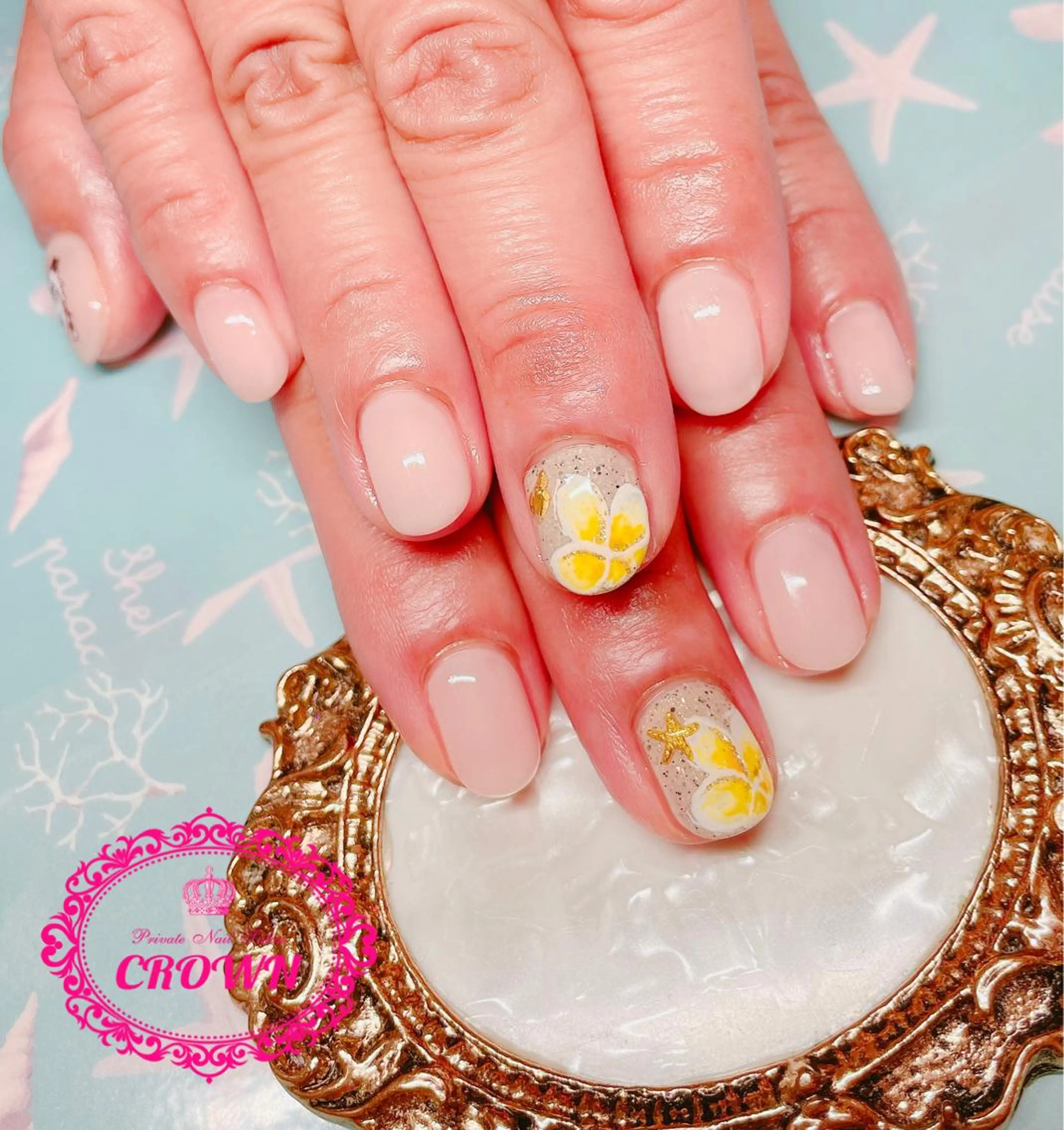 ネイル CROWN プライベートサロンのネイルデザイン
