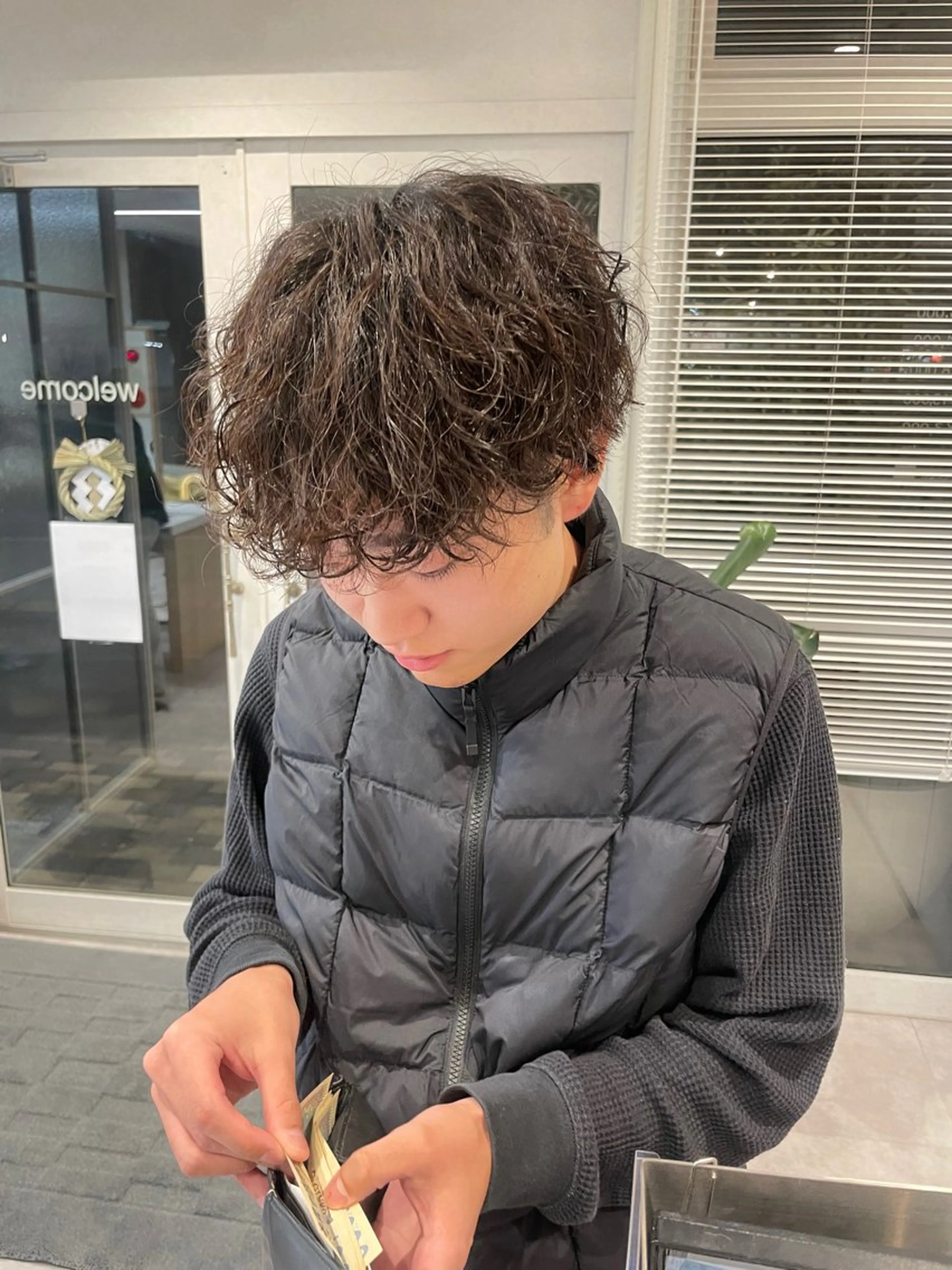 パーマ メンズ カット パーマ トリートメント 髪質改善🌱 高橋みなみのヘアスタイル