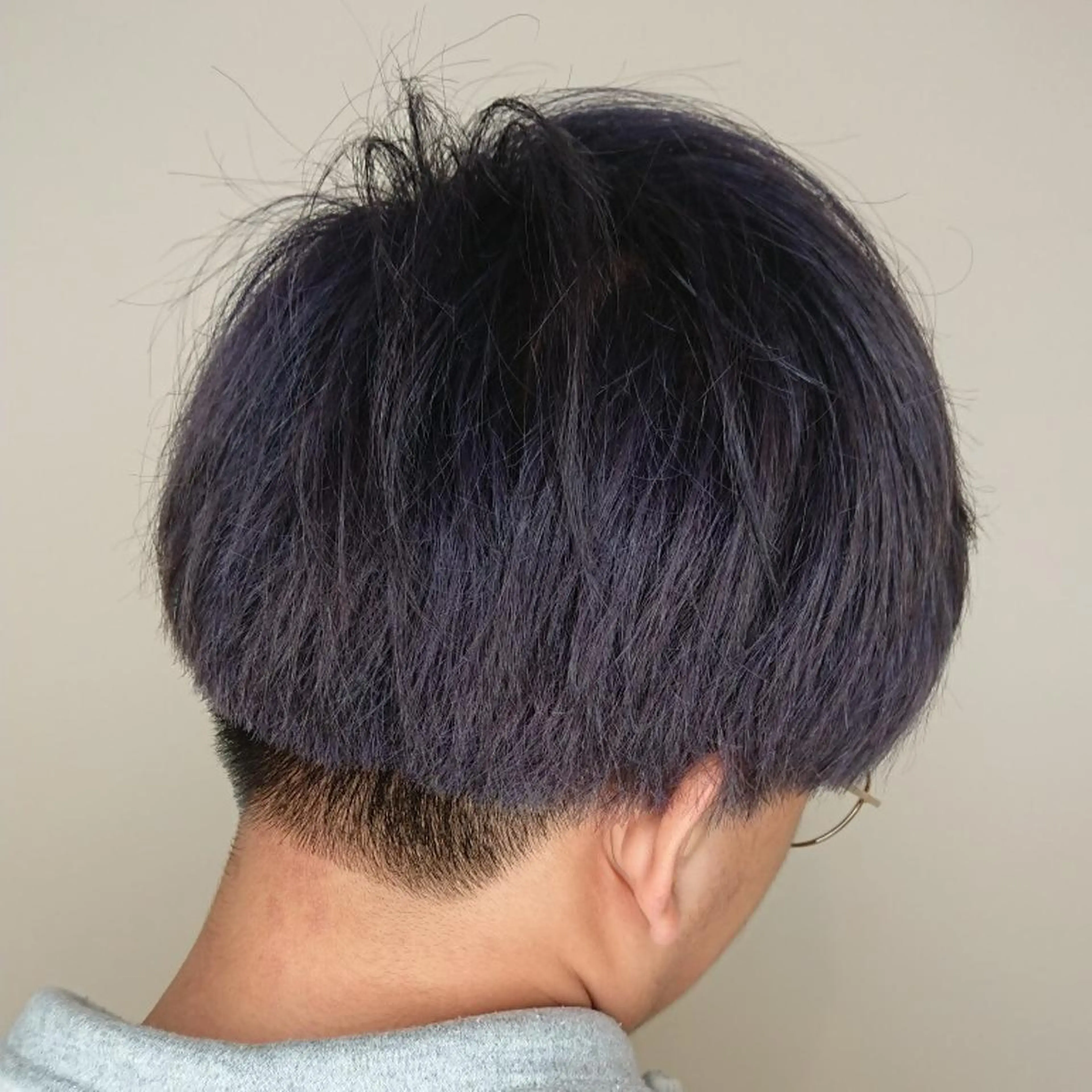 メンズ ヘアカラー ブリーチ/ヘアケア/ 艶髪/イギチハルのヘアスタイル