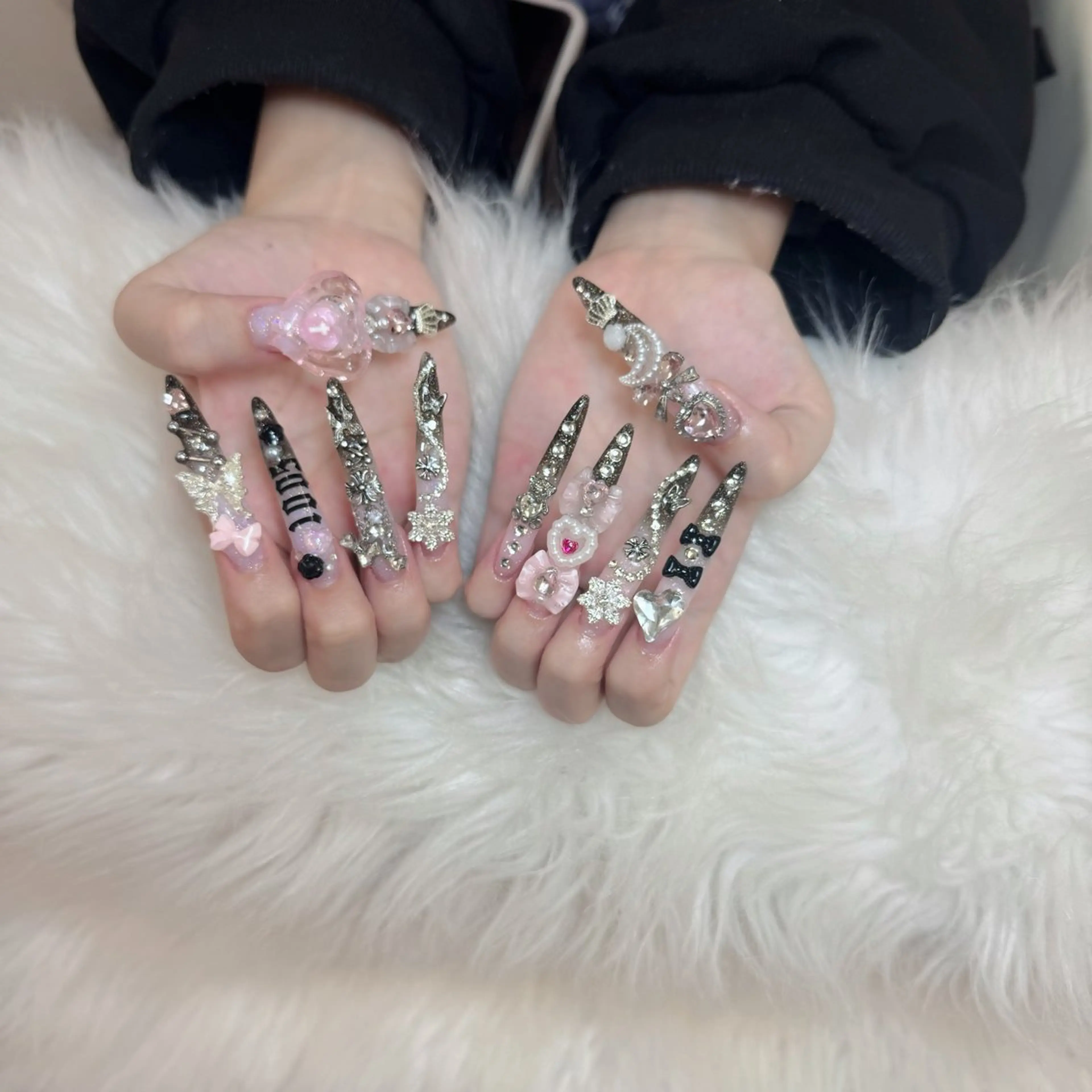 ネイル アートネイル フレンチネイル ジェルネイル 韓国ネイル マグネットネイル Lenie Shinokuboのネイルデザイン