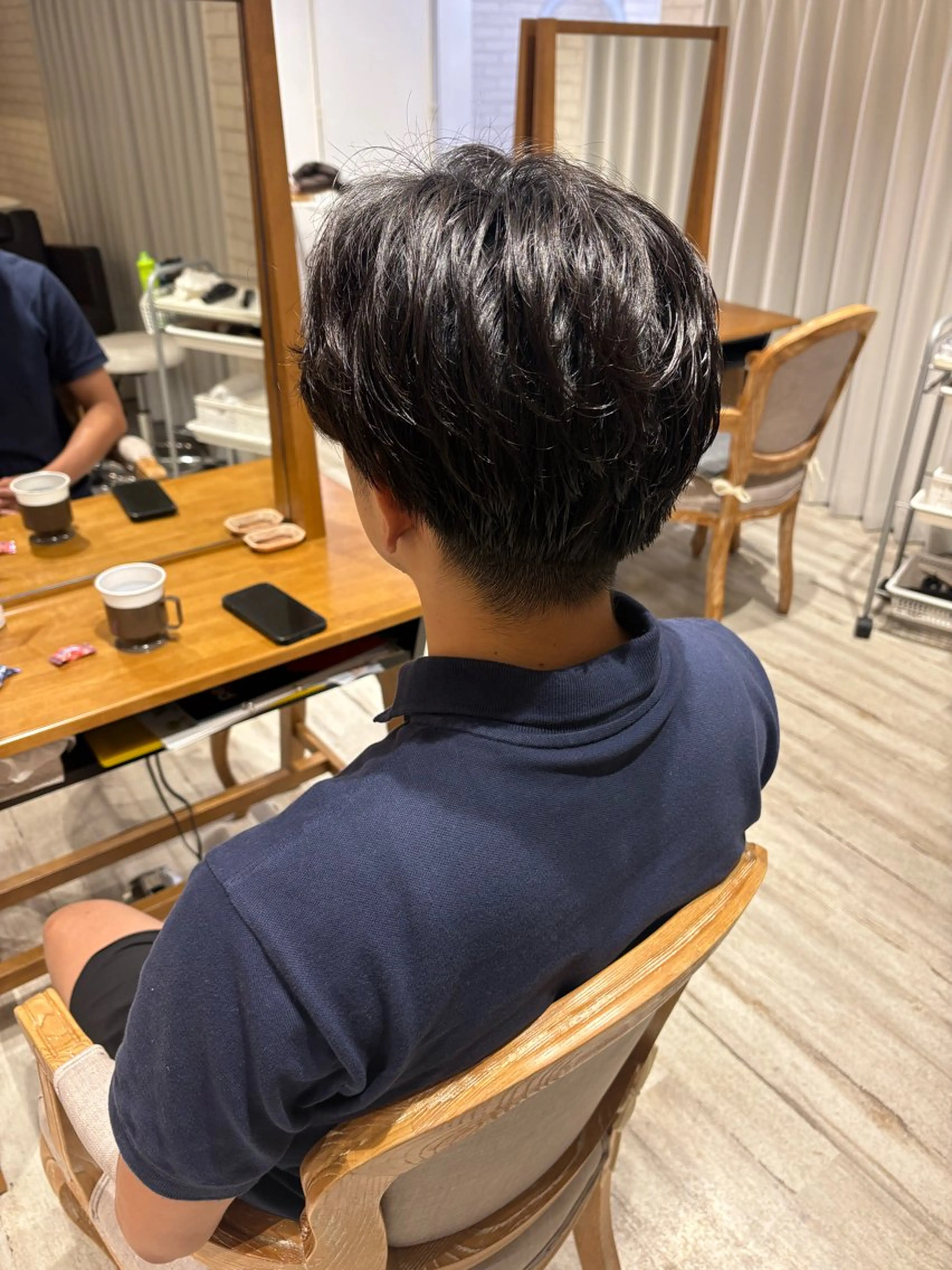 ショート パーマ メンズ メンズパーマ カット パーマ 透明感/韓国風 HIRARIのヘアスタイル