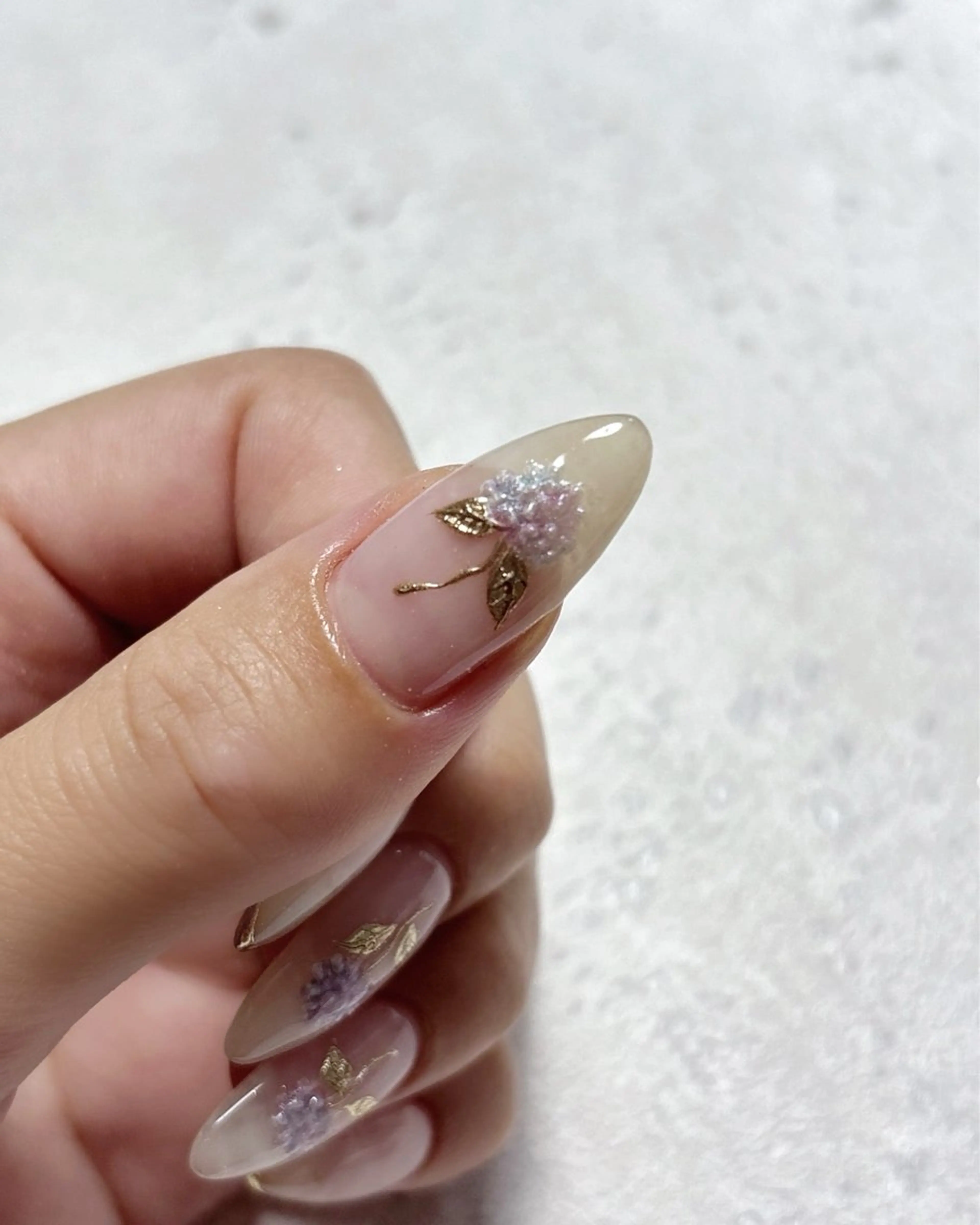 ネイル ハンドネイル Li'a Bloom所属・🦋🤍 madoka🤍のネイルデザイン