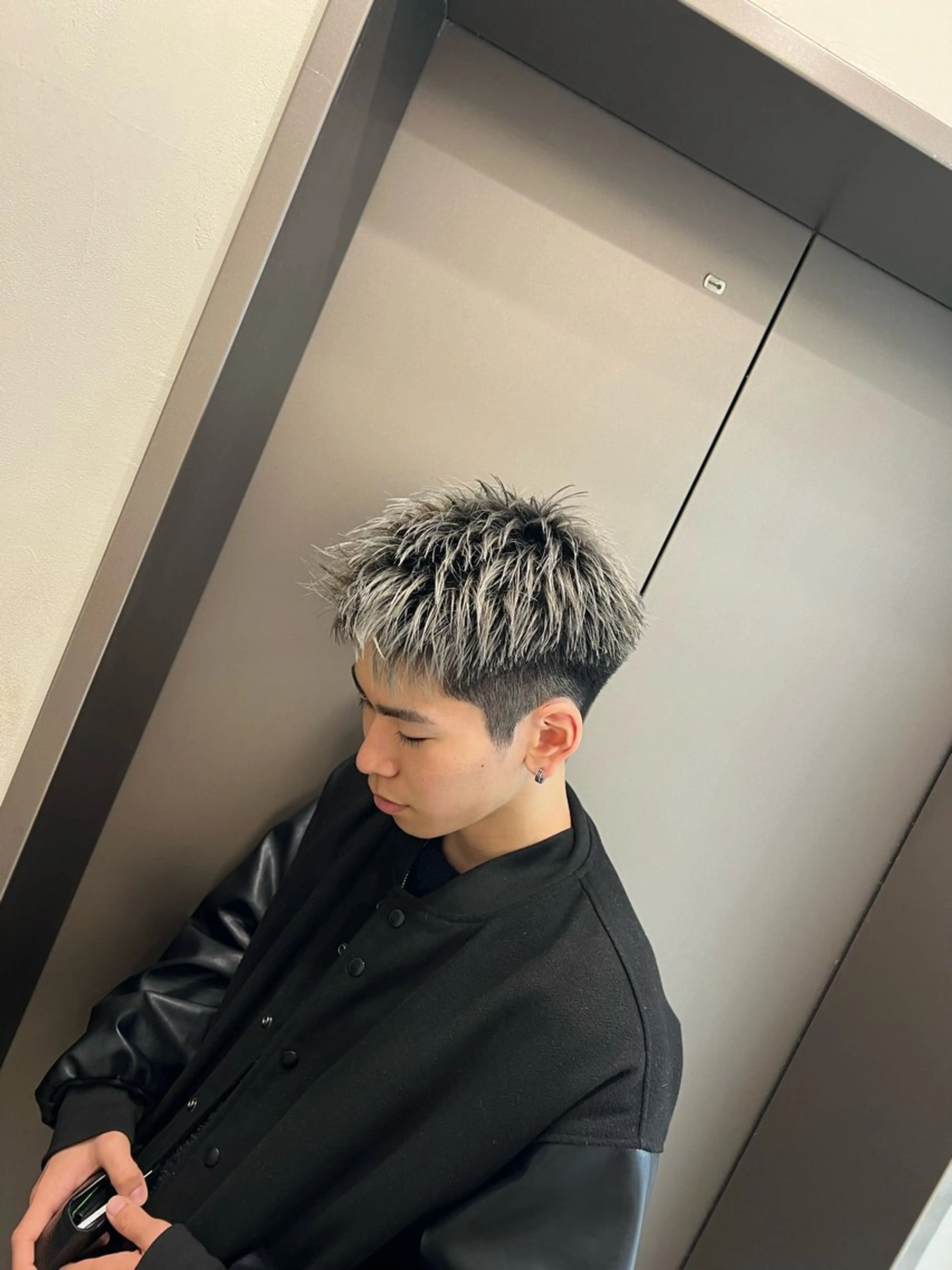 ショート カラー パーマ メンズ カット DIECESHIBUYA.所属・メンズ似合わせ/ ビジネスヘア/比嘉のヘアスタイル