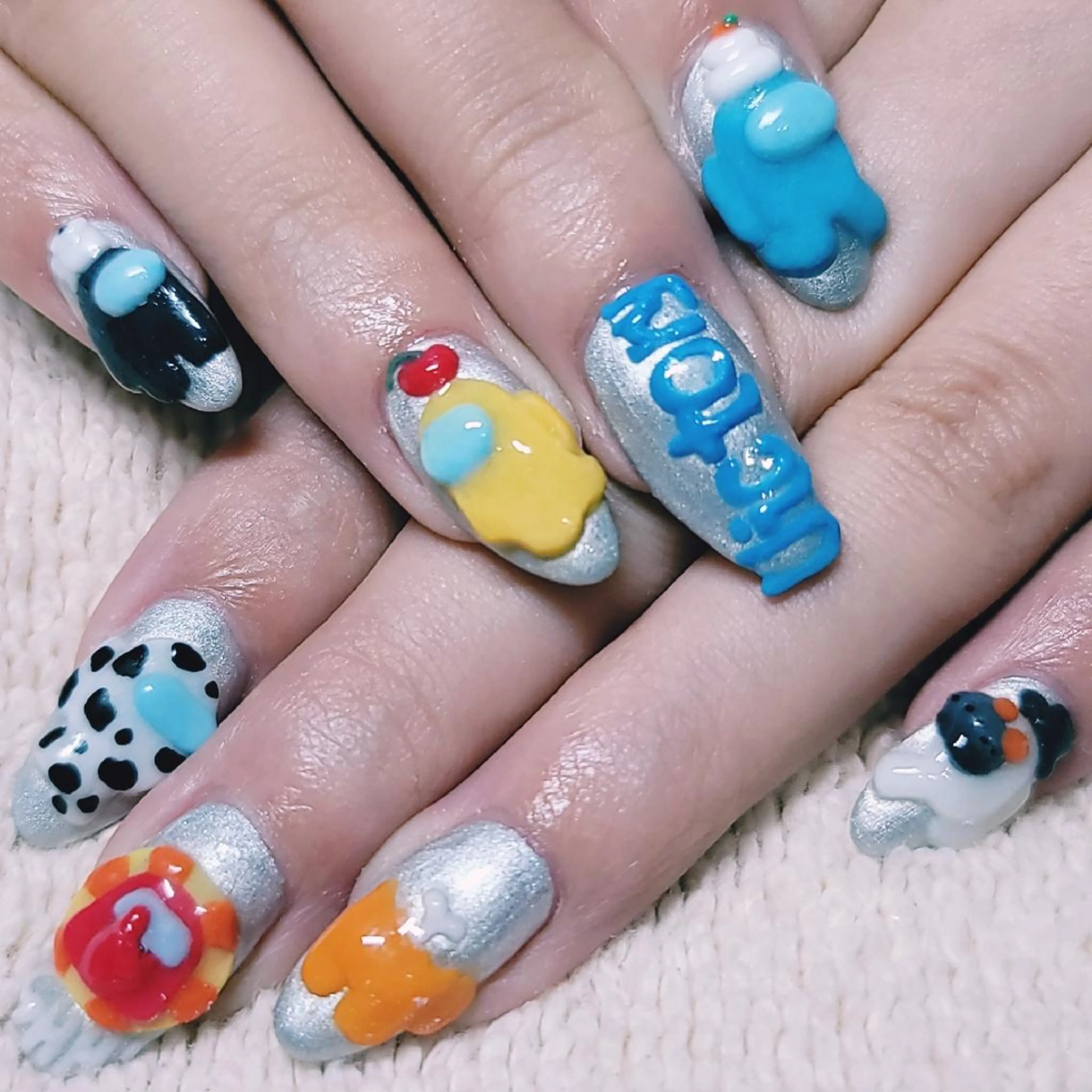 ネイル ワンカラーネイル シルバー ハンドネイル よしだ ひろきのネイルデザイン