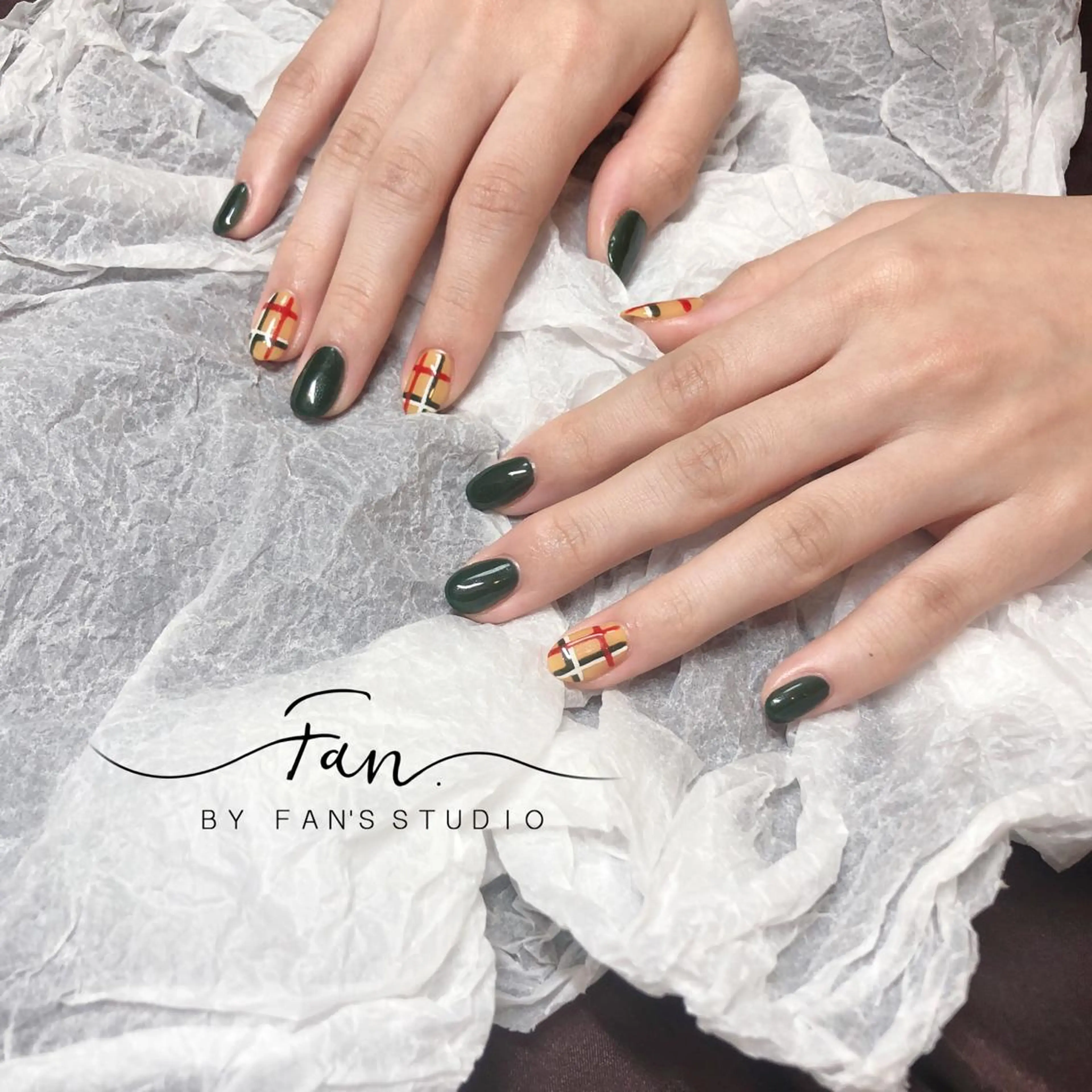 ネイル 🌻FAN'S STUDIO池袋🌻のネイルデザイン