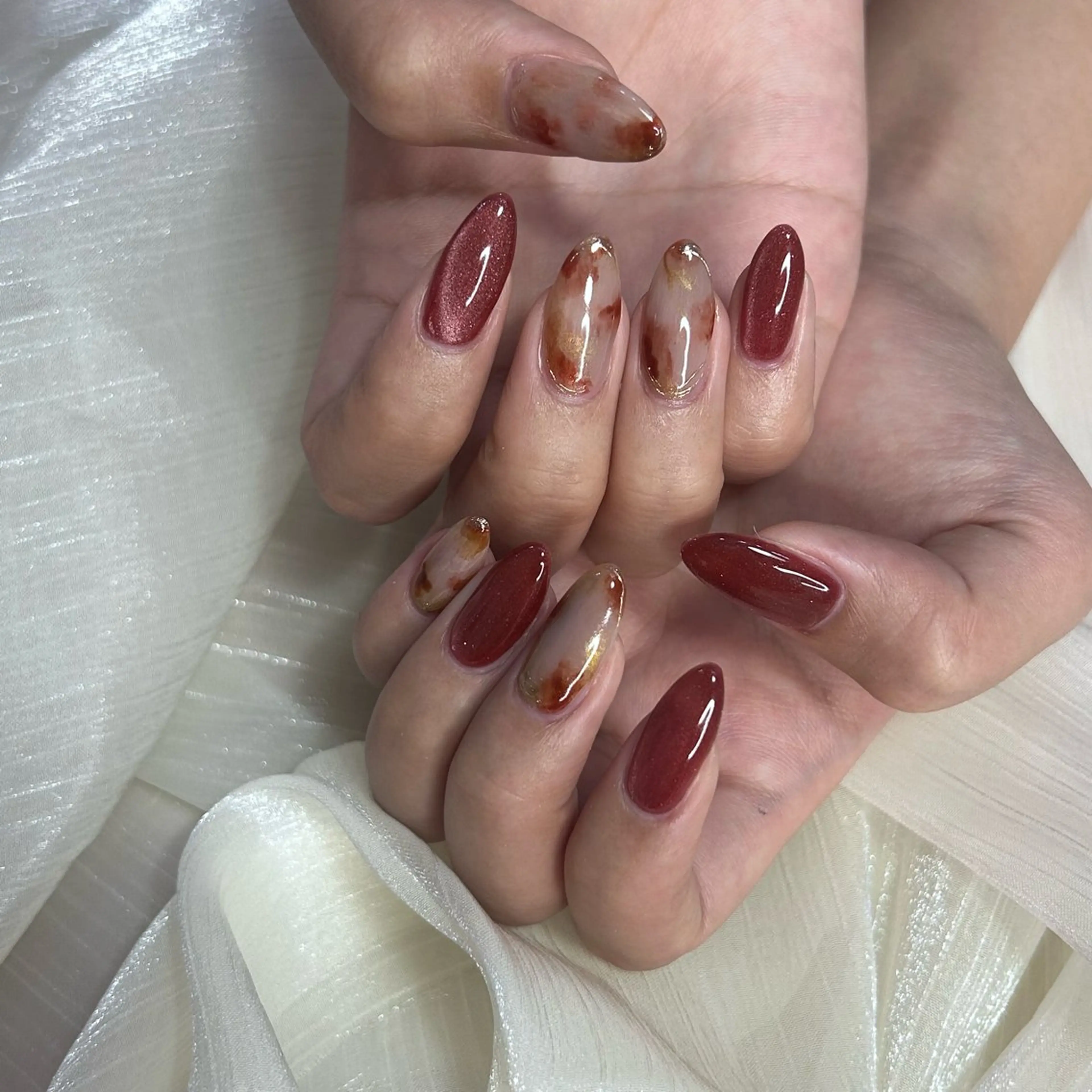 ネイル ハンドネイル 西岡 杏のネイルデザイン