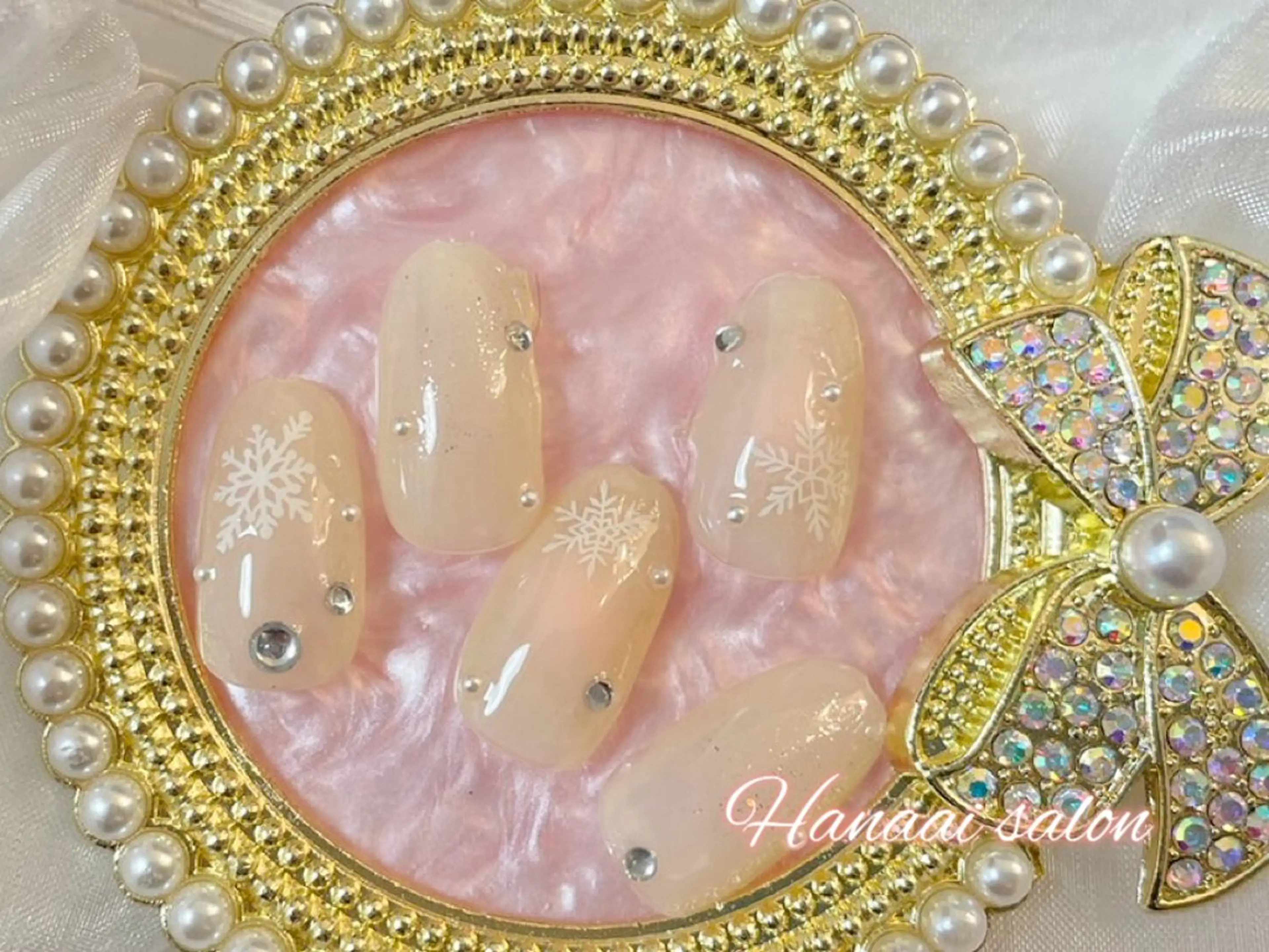 ミディアム Hanaai Salon新宿店のネイルデザイン