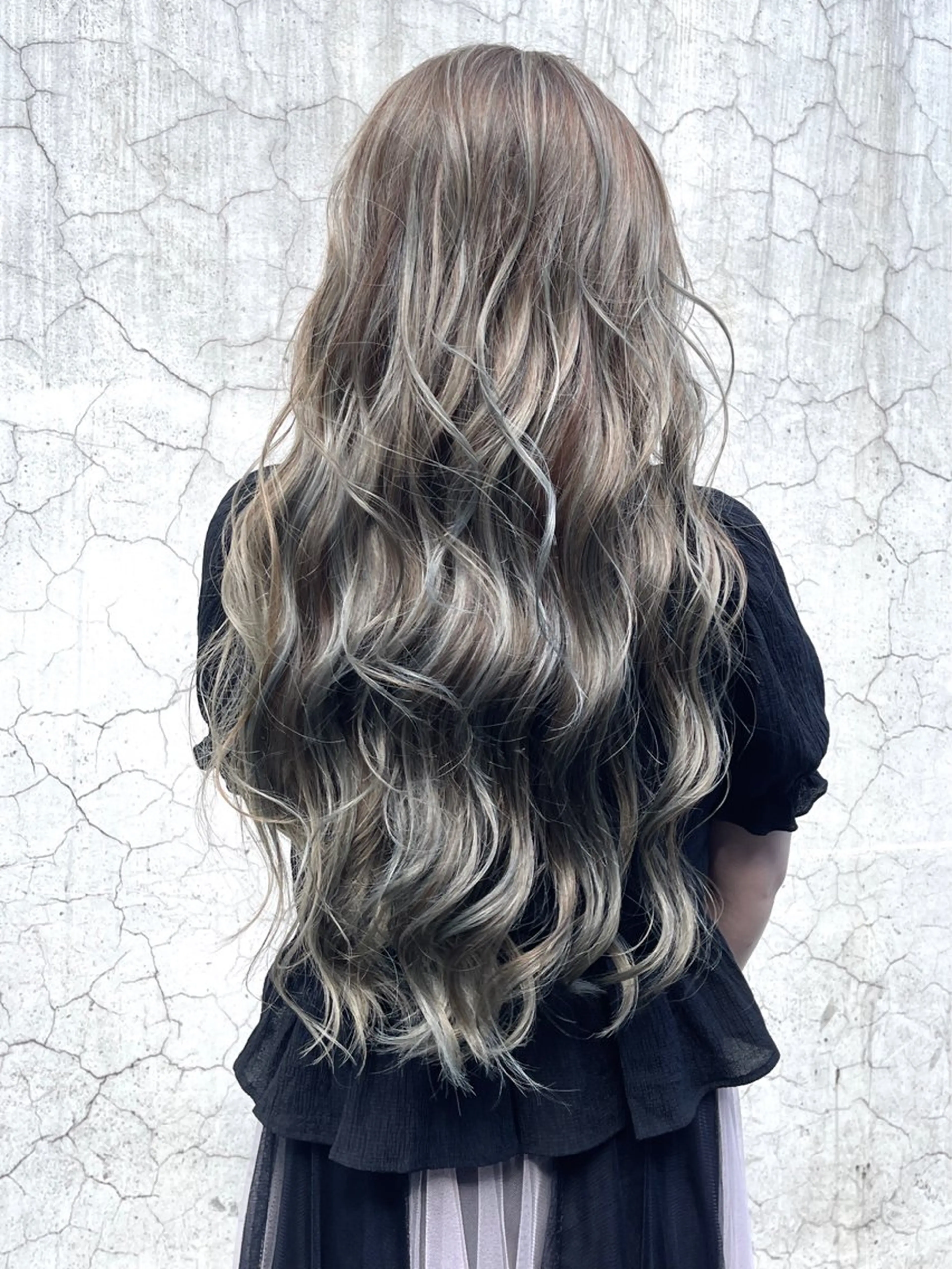 カット+ケアブリーチ+カラー+3Dハイライトの写真