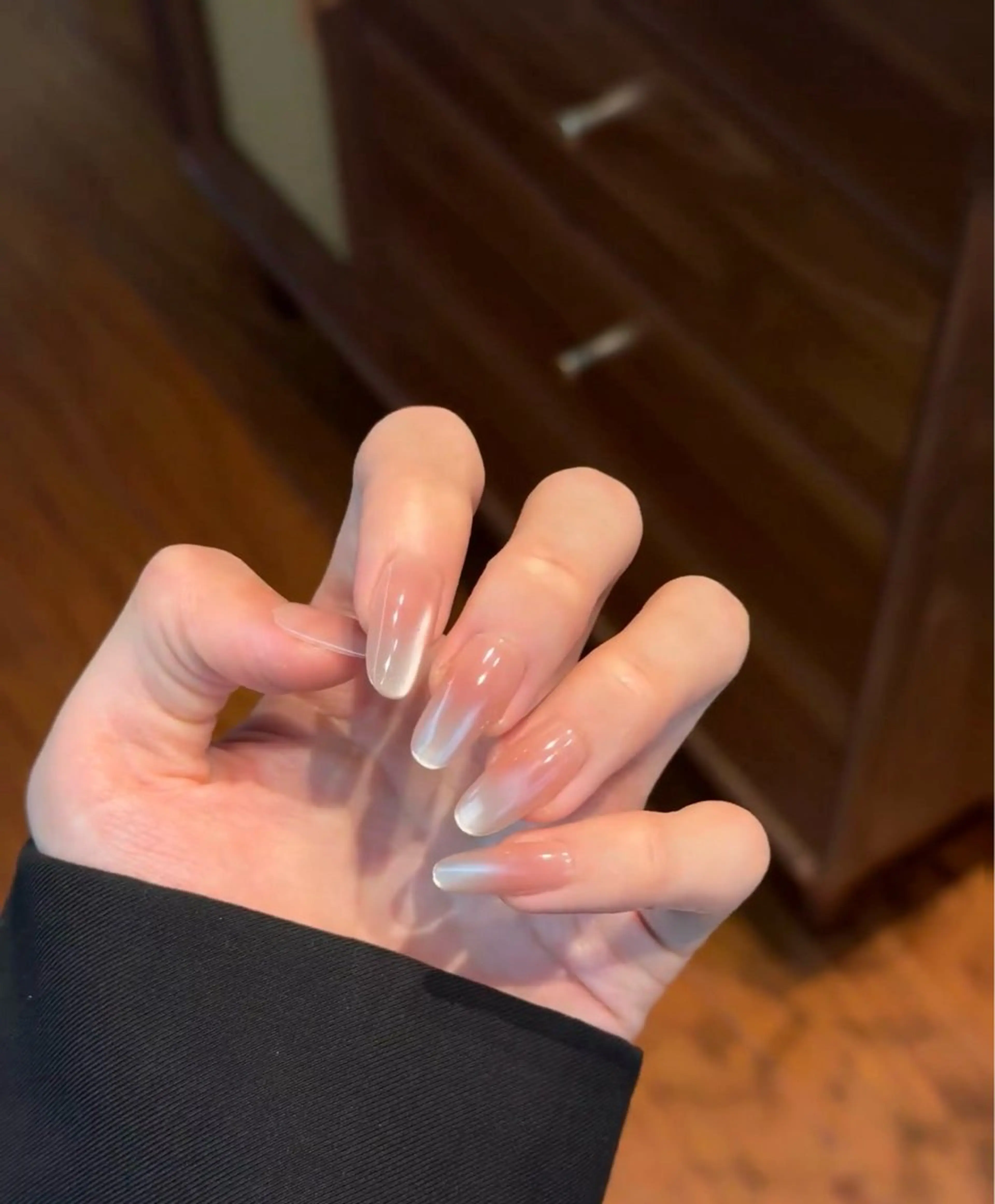 ネイル オーロラネイル フラワーネイル フットネイル フレンチネイル ジェルネイル ハンドネイル 長さだし専門 ありさのネイルデザイン