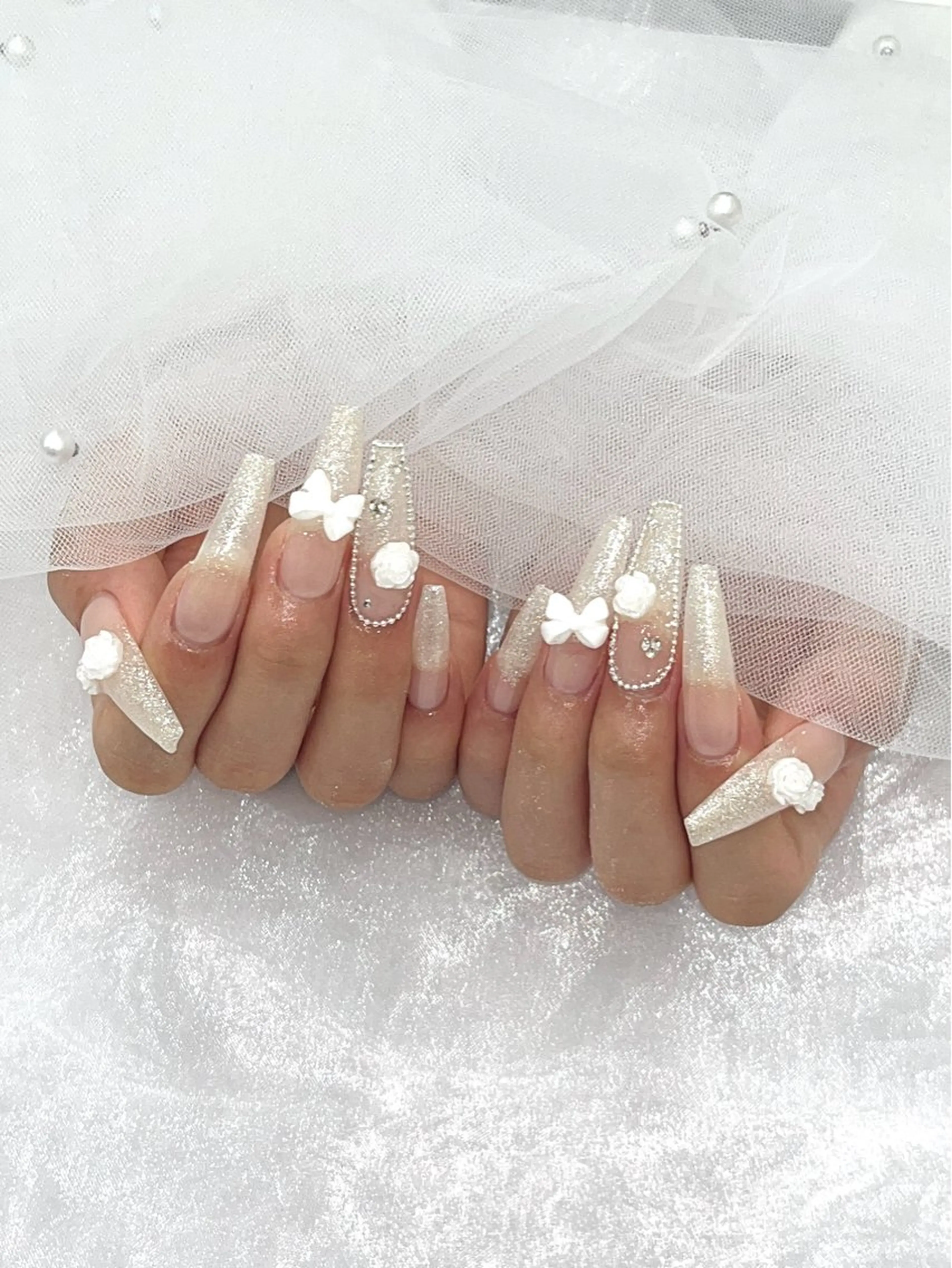 10本長さ出しワンカラーorラメグラ🩷オフ¥600🫧パーツ持ち込み🙆🏻‍♀️の写真