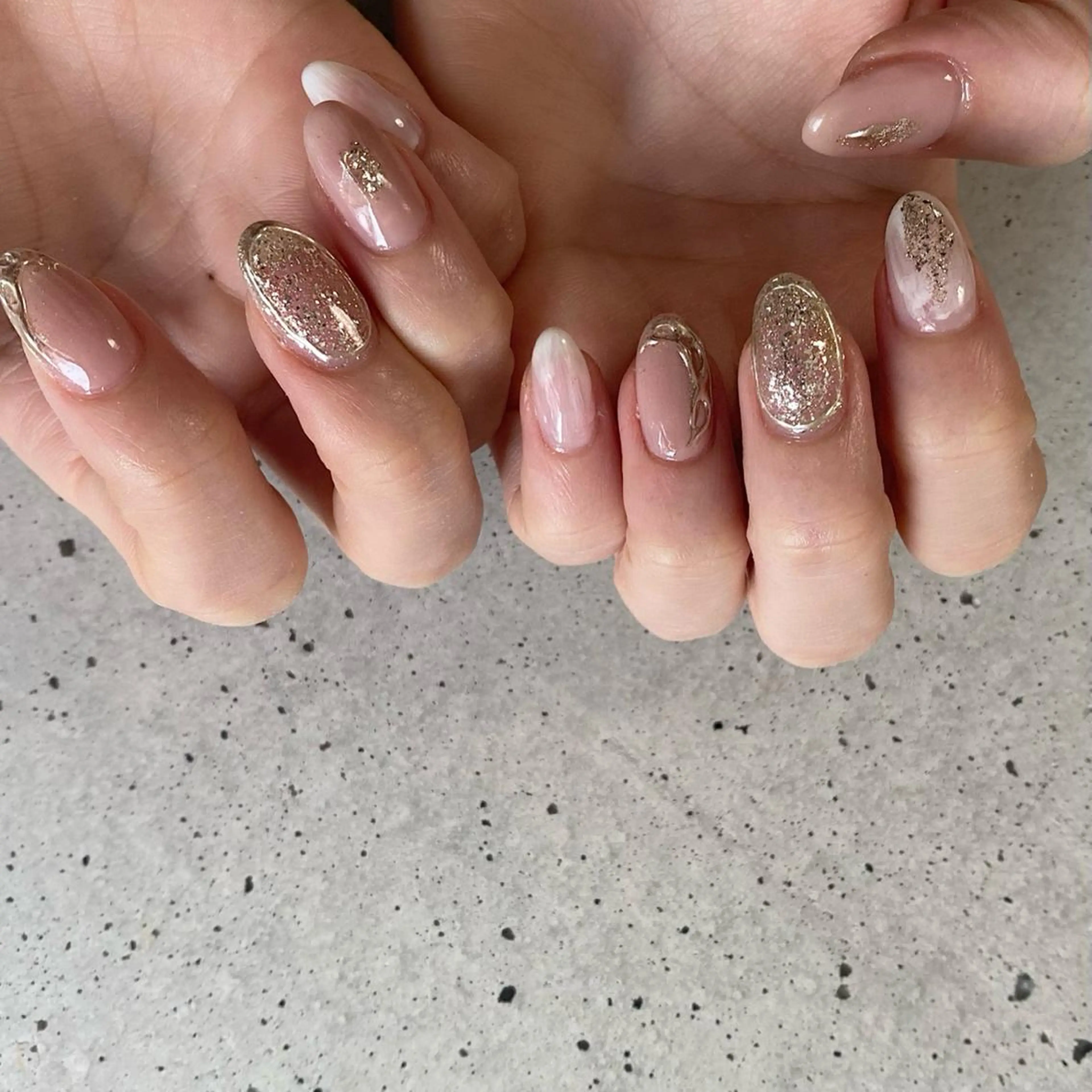 ネイル Ray. ／綺麗目ニュアンスのネイルデザイン