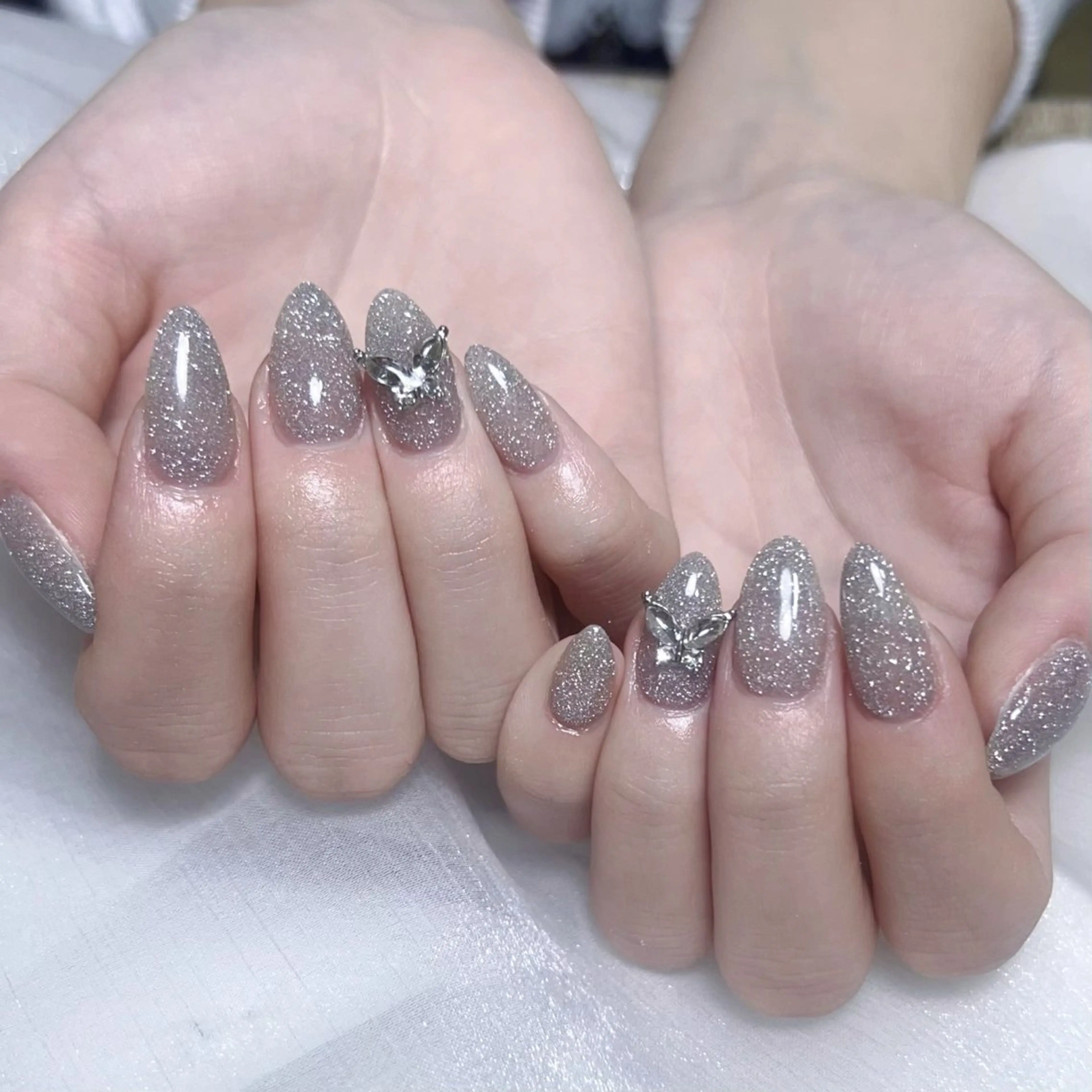 メンズ ネイル メンズ韓国風 アートネイル オーロラネイル ガーリー キラキラネイル Nail salon 木にいるのネイルデザイン