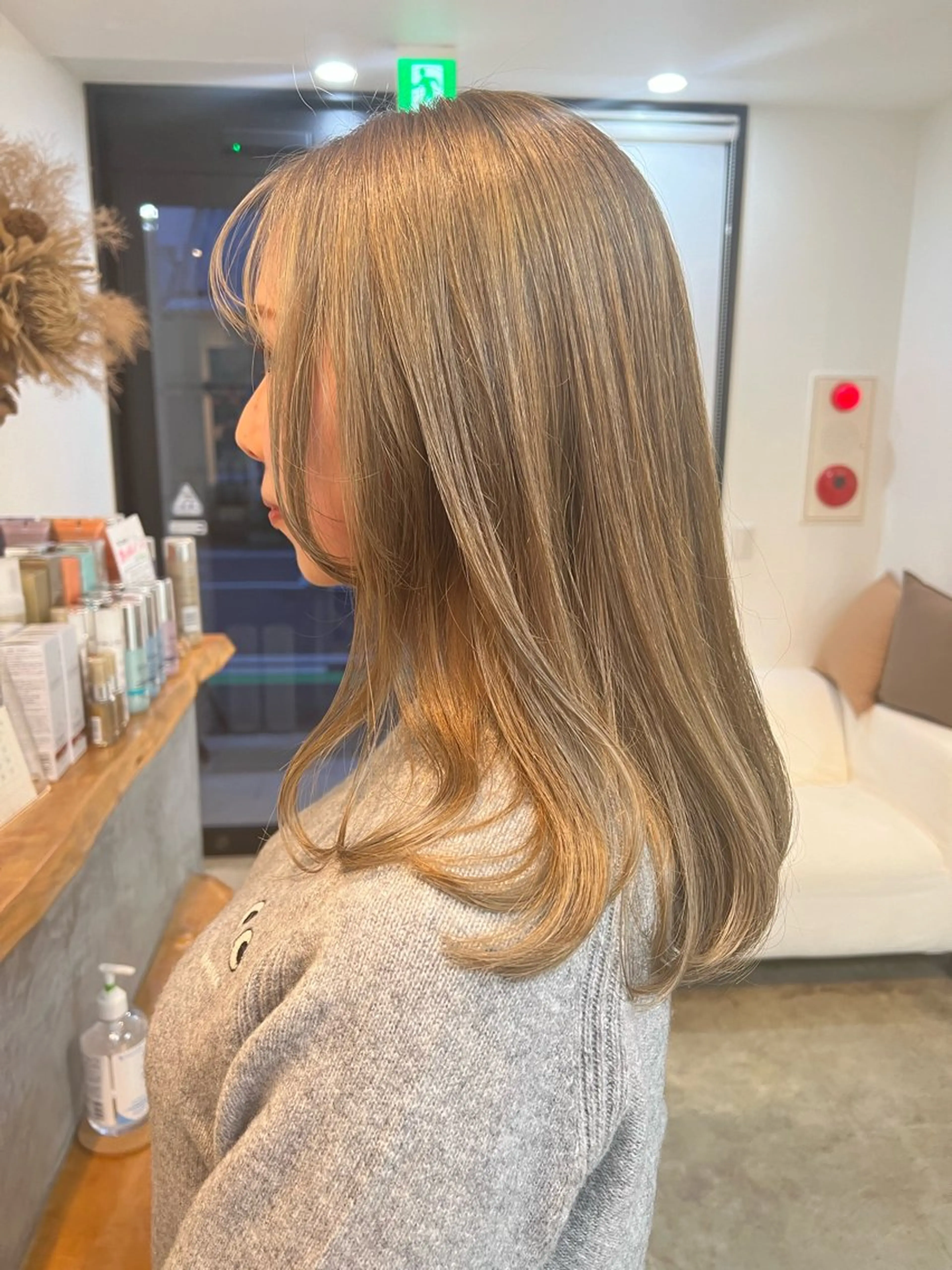 カラー 透明感カラー🫧 高田李胡のヘアスタイル