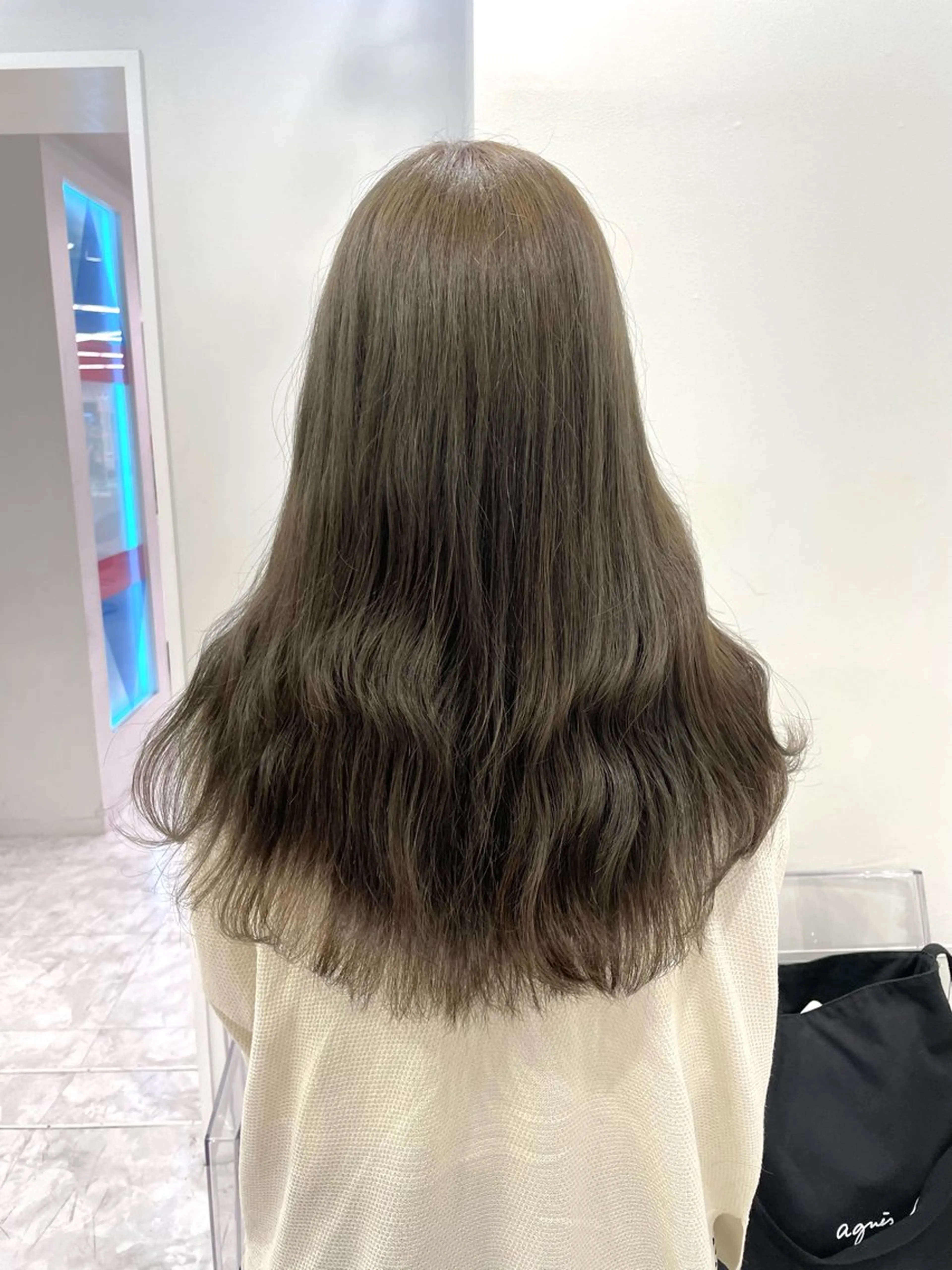 セミロング 💍大人デザイン /ハイトーン♡リクトのヘアスタイル