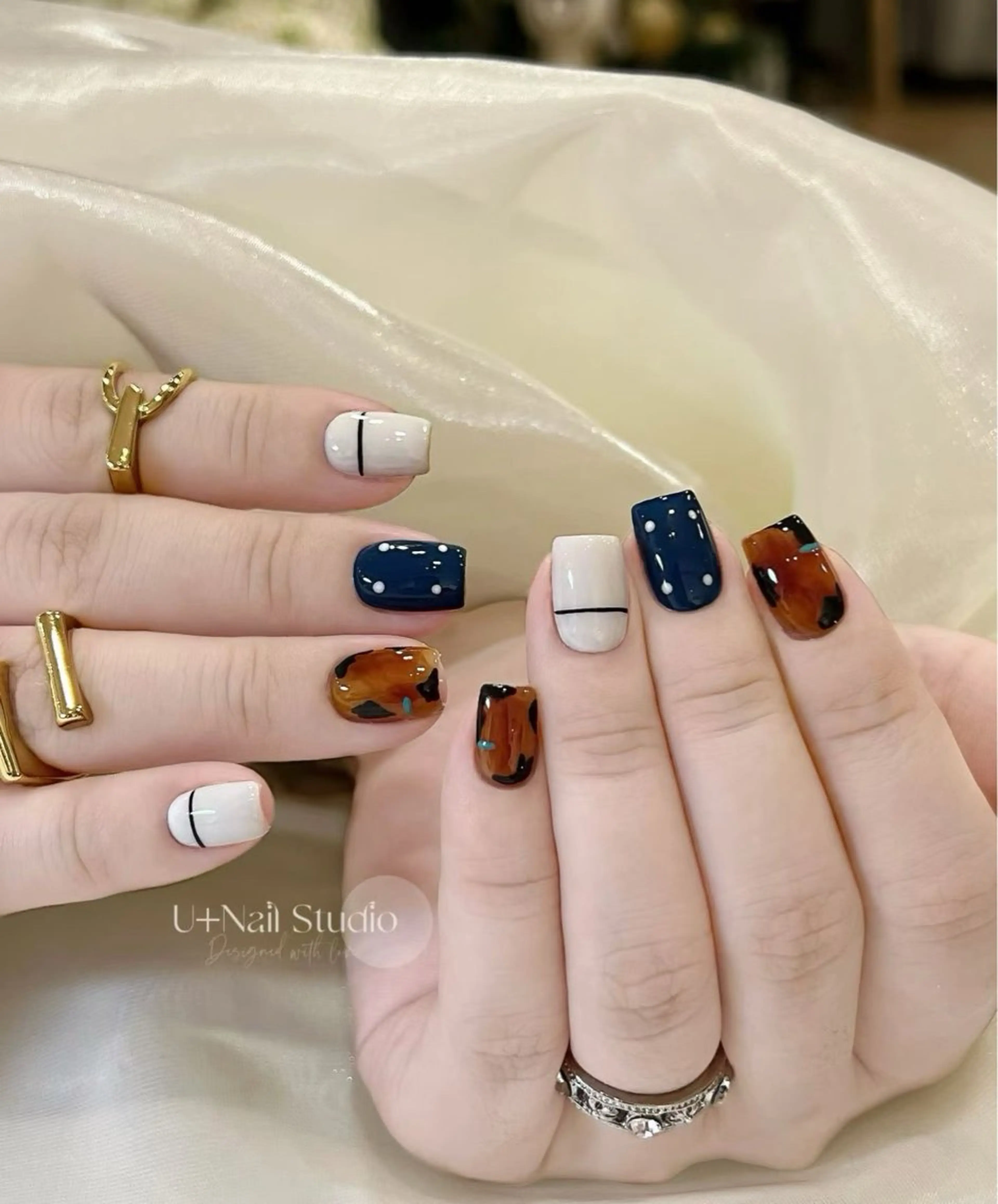 ネイル ハンドネイル Yuxi Beauty salon 【ユーシィー ビューティ サロン】所属・ユーシーネイルサロン 池田公園店のネイルデザイン