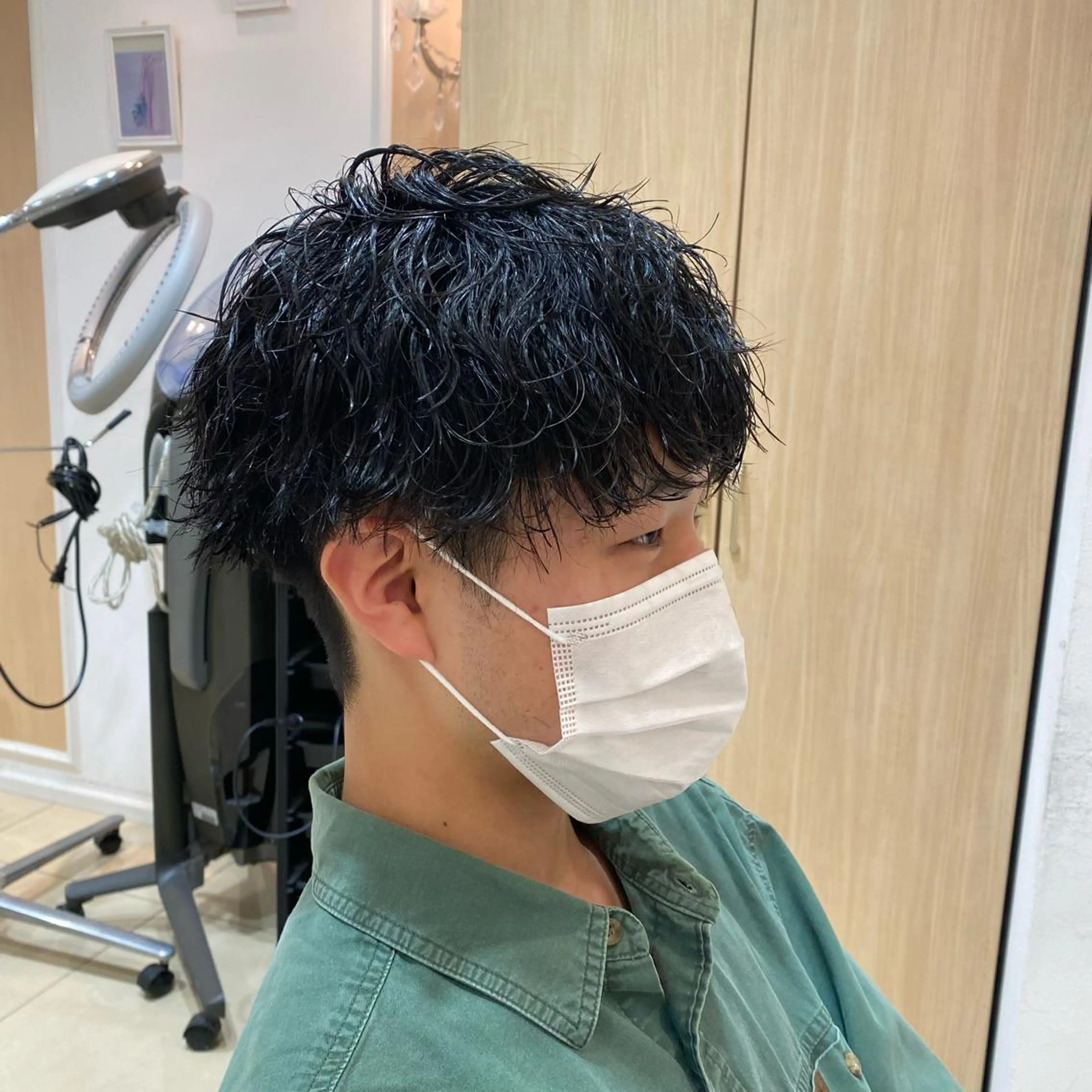 ショート パーマ メンズ カット パーマ メンズ特化型美容師 栗山勇人のヘアスタイル