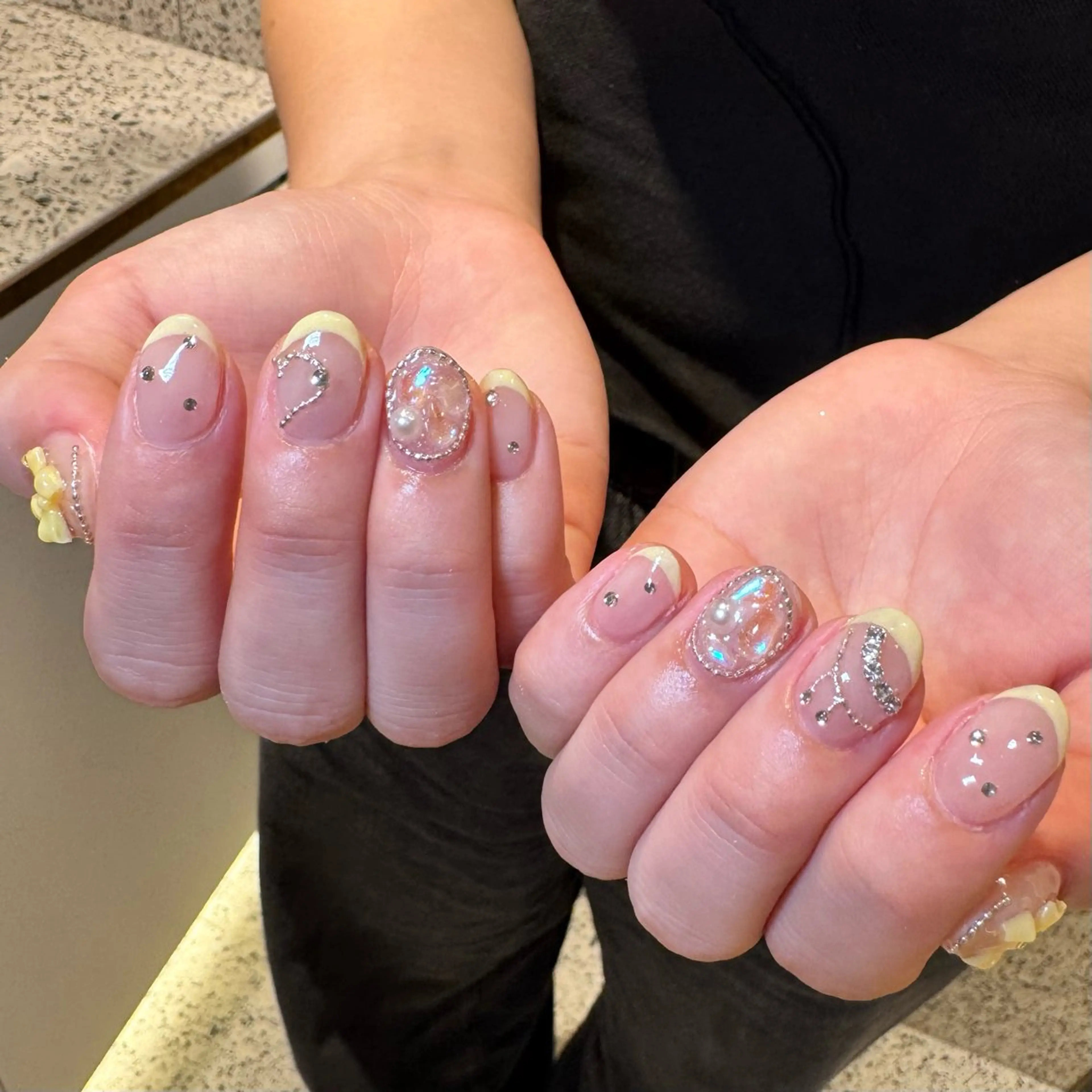 ネイル ワンホンネイル ハンドネイル RIEKO🍒 ワンホン♡推しネイルのネイルデザイン