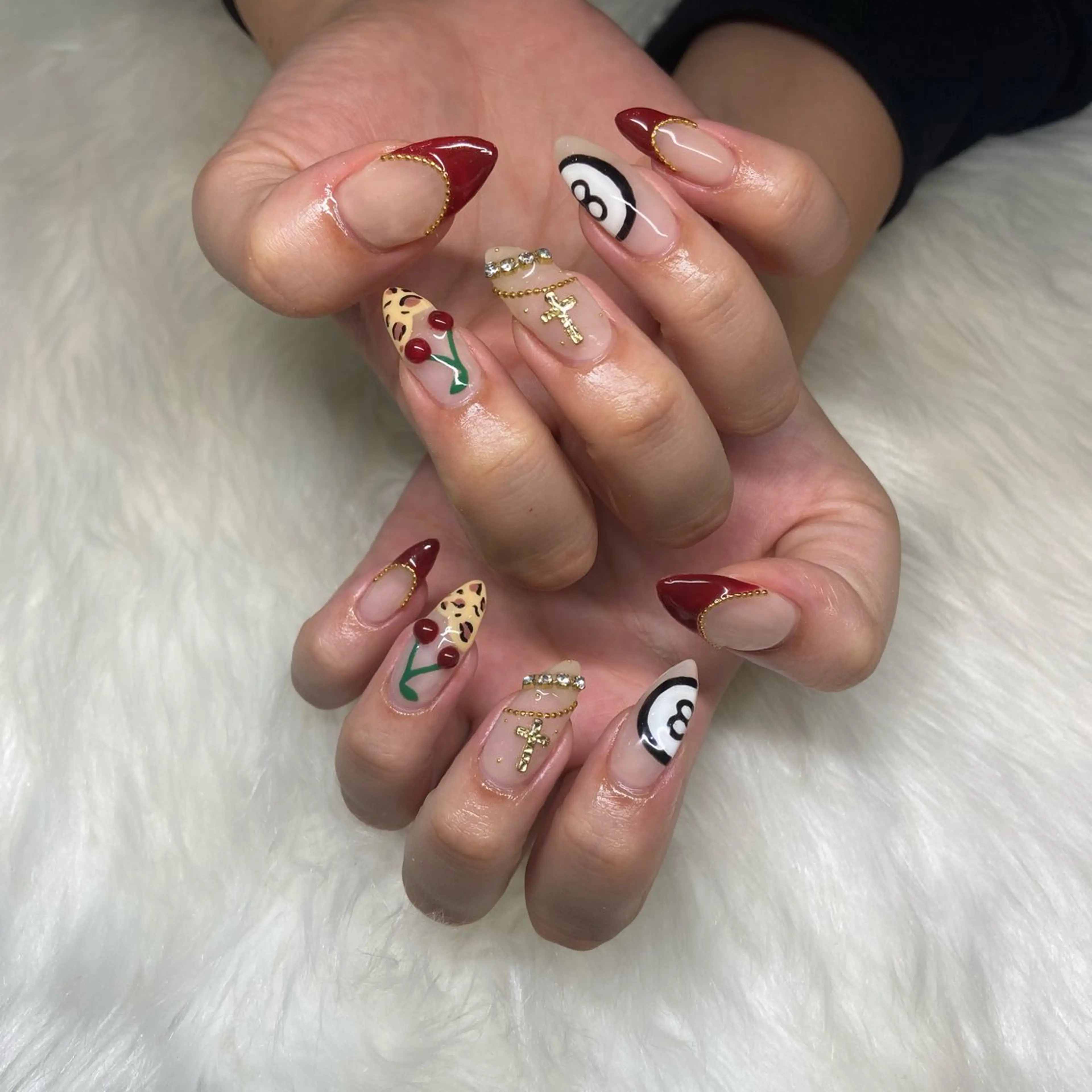 ネイル R nailのネイルデザイン