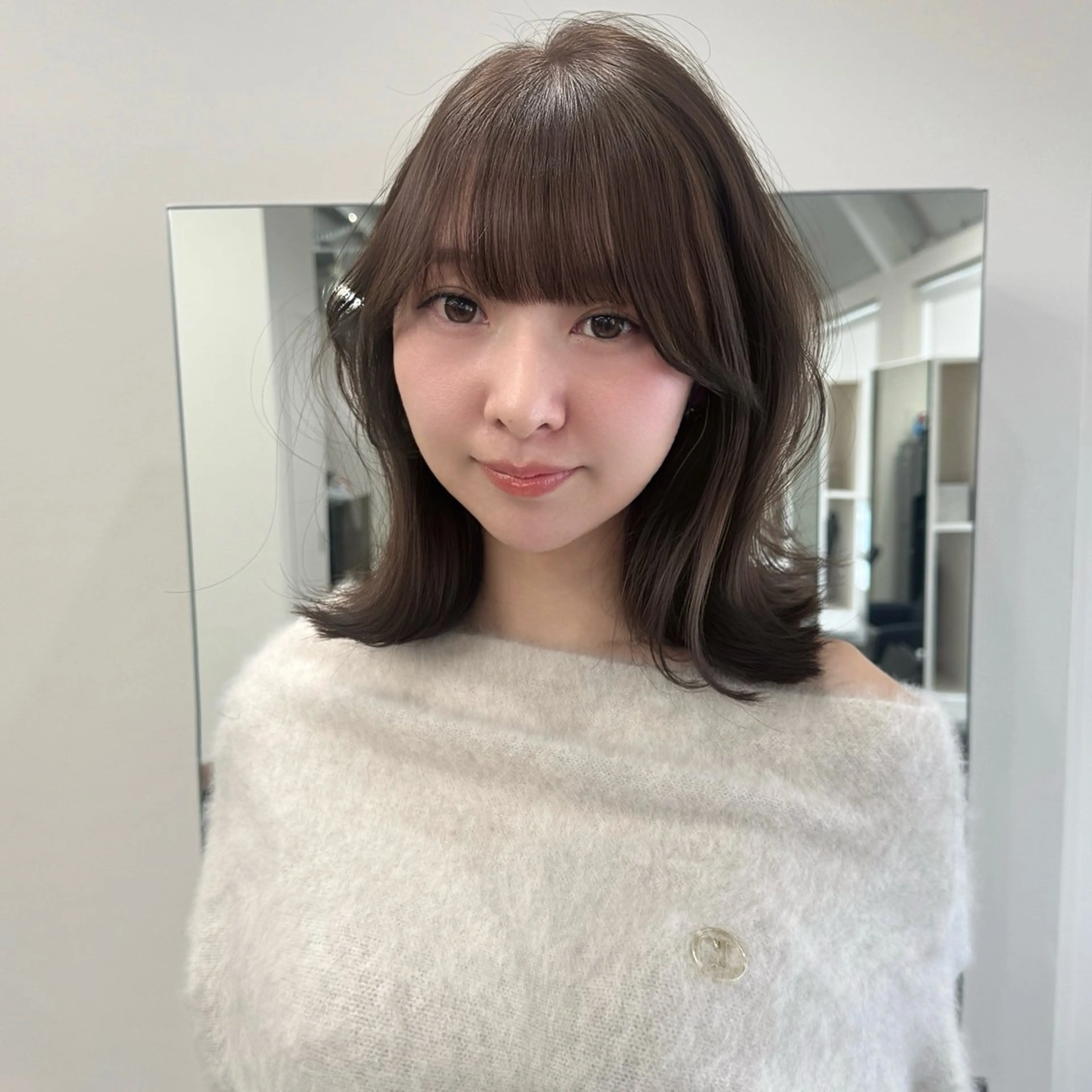 ミディアム カラー カット ヘアカラー トリートメント D.I.E.V.A 錦糸町 艶髪/美髪質改善＆トリートメント 【ディーバ】所属・🎀盛れる韓国艶髪 ×透明感🎀yoneのヘアスタイル