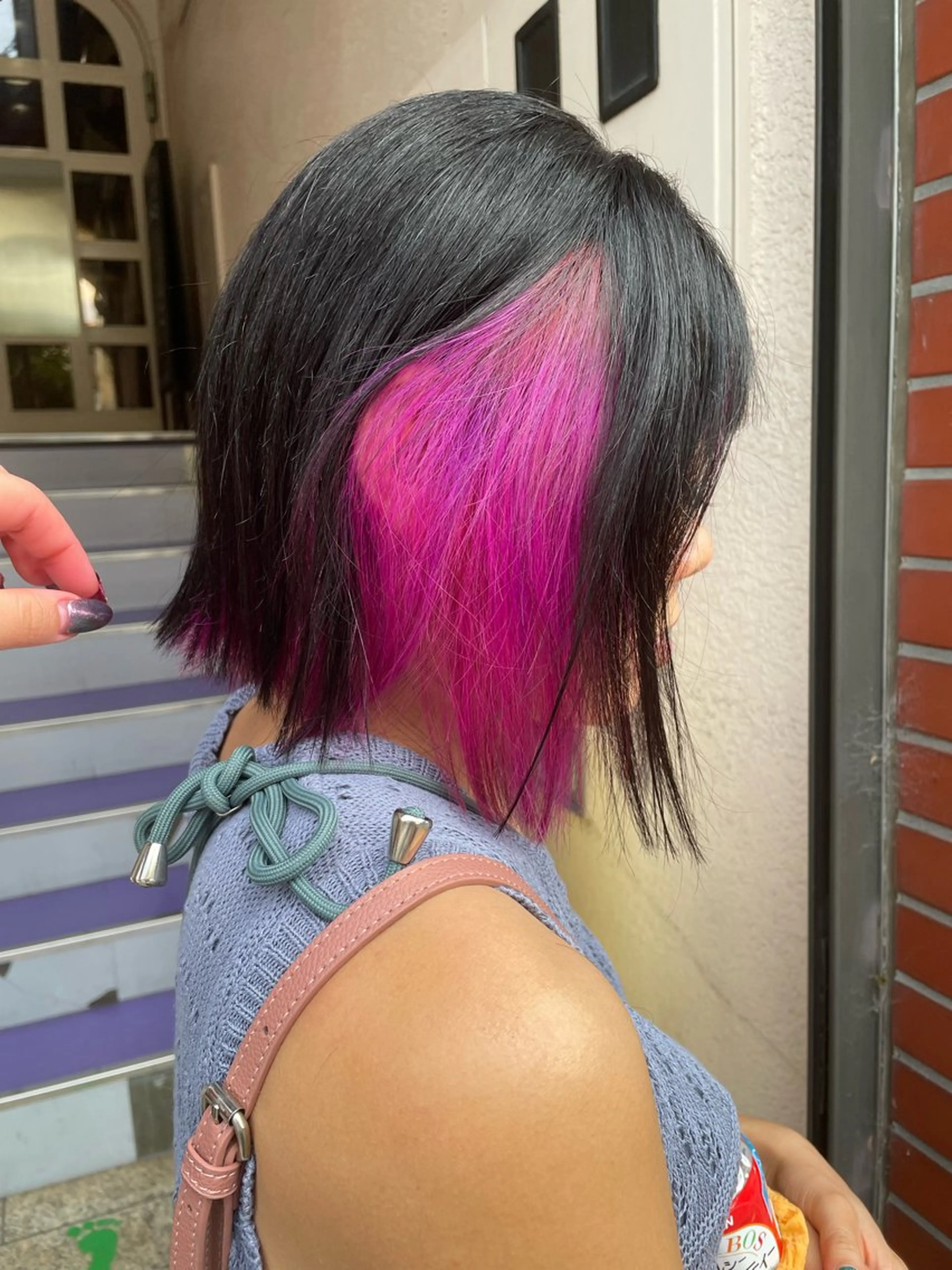 ミディアム カラー インナーカラー ピンクカラー 👑派手髪/カット 👑ANRYのヘアスタイル