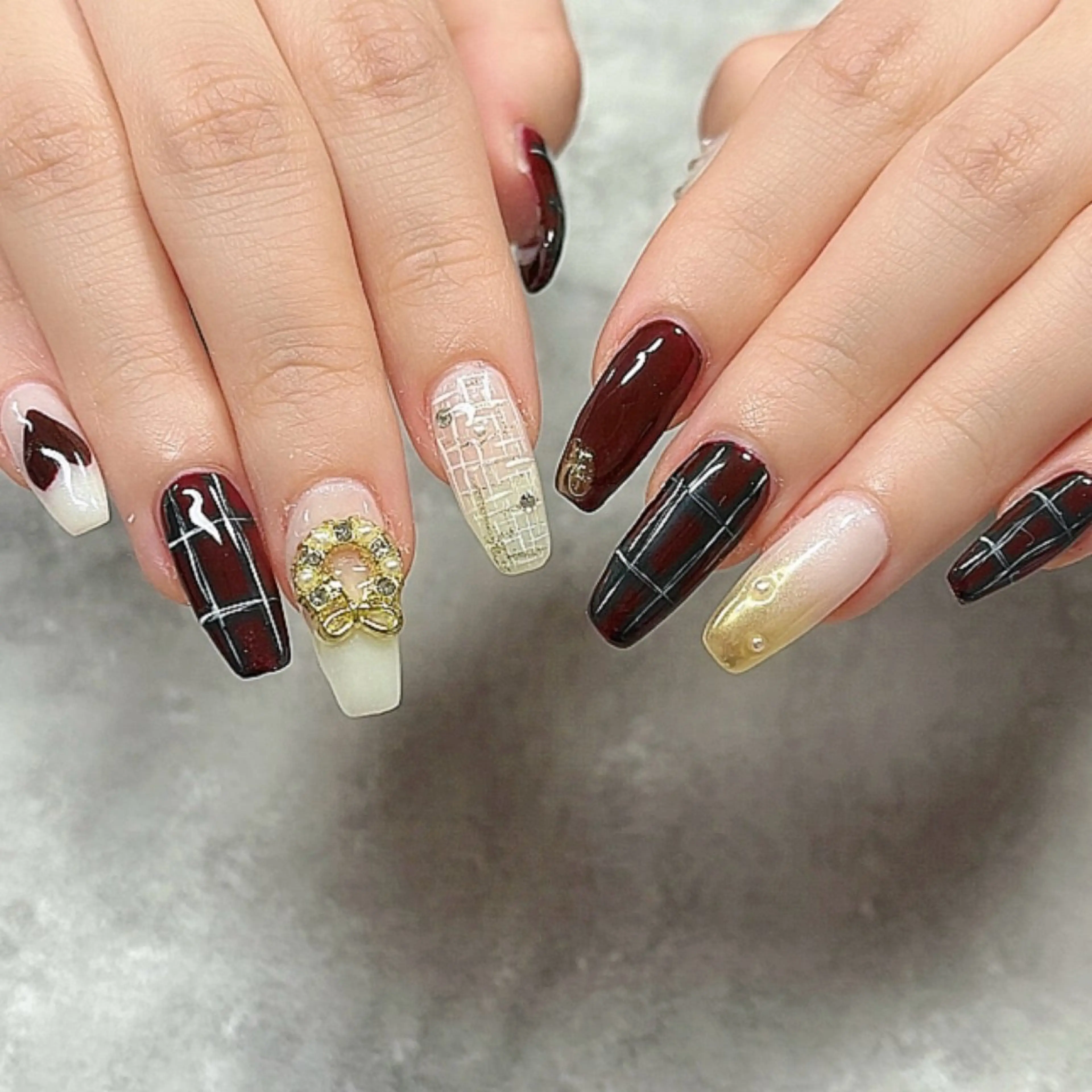 ネイル ハンドネイル protea澤本 凜のネイルデザイン