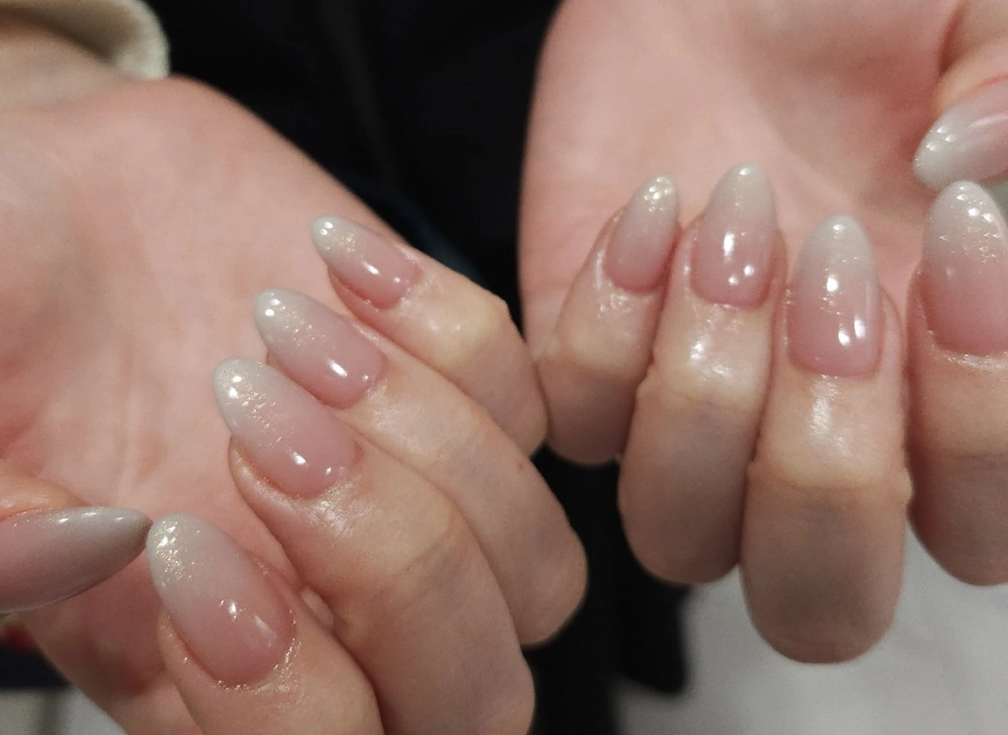 ネイル ジェルネイル グラデーション パラジェル 冬ネイル ハンドネイル puku nail 🌼kazu🌼のネイルデザイン