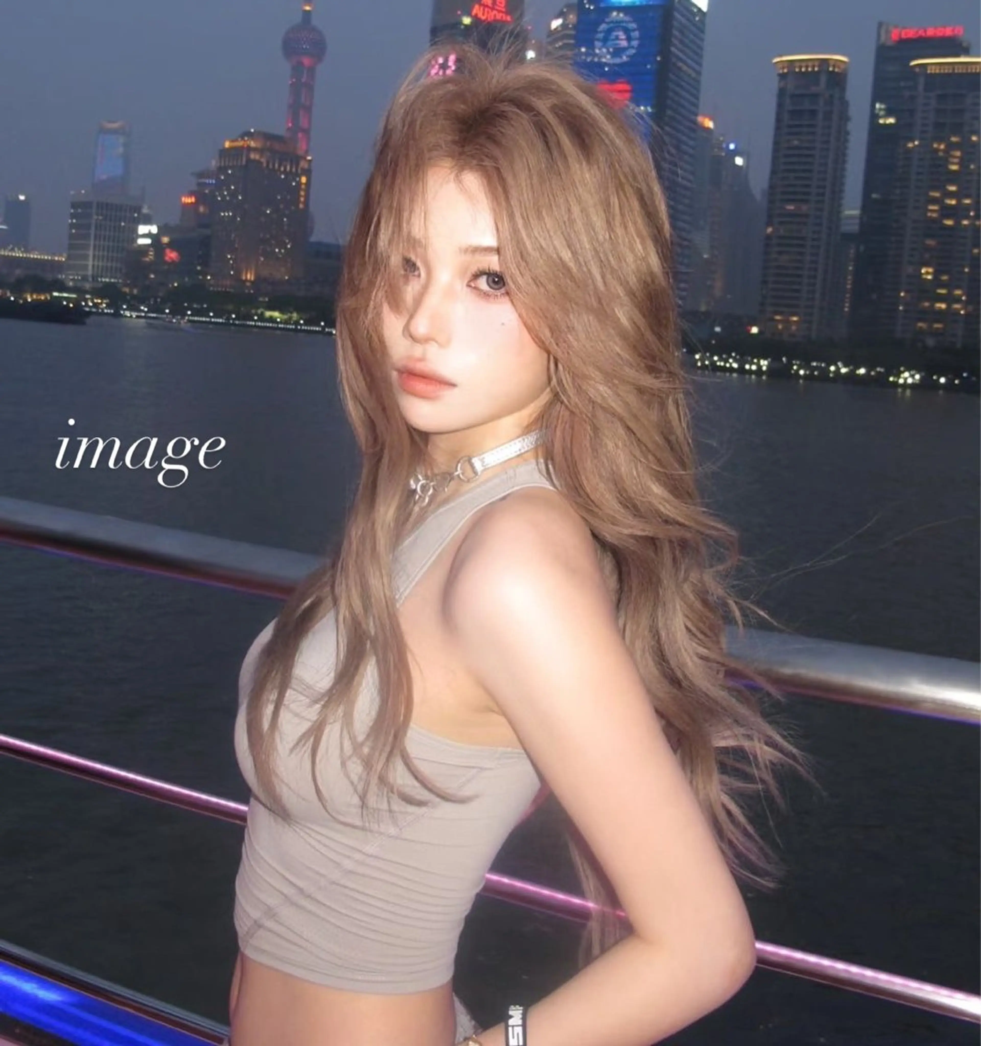 ロング カット ヘアカラー 中韓🇨🇳🇰🇷 🤍TAKAHIROのヘアスタイル