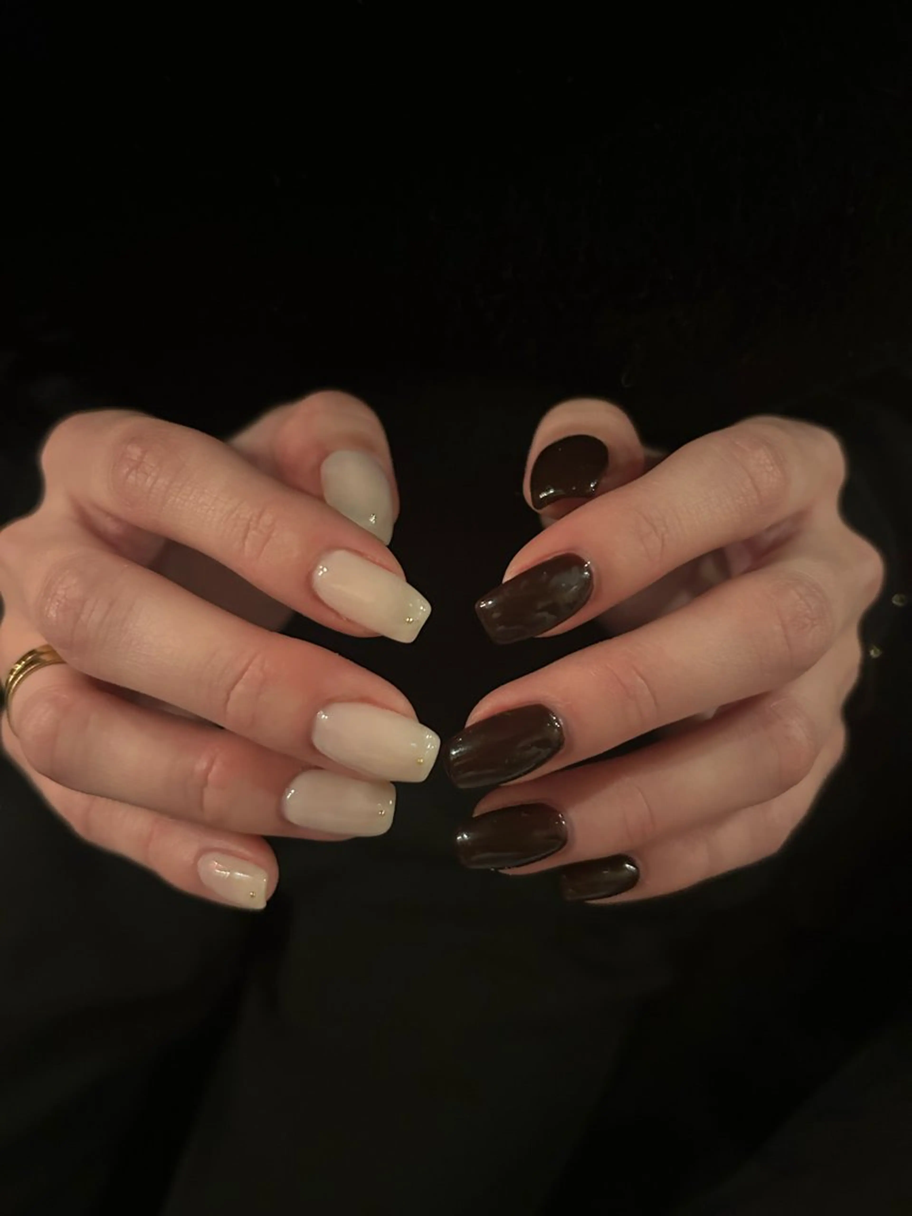 ネイル ボルドー ゴールド ホワイト tote. harunaのネイルデザイン