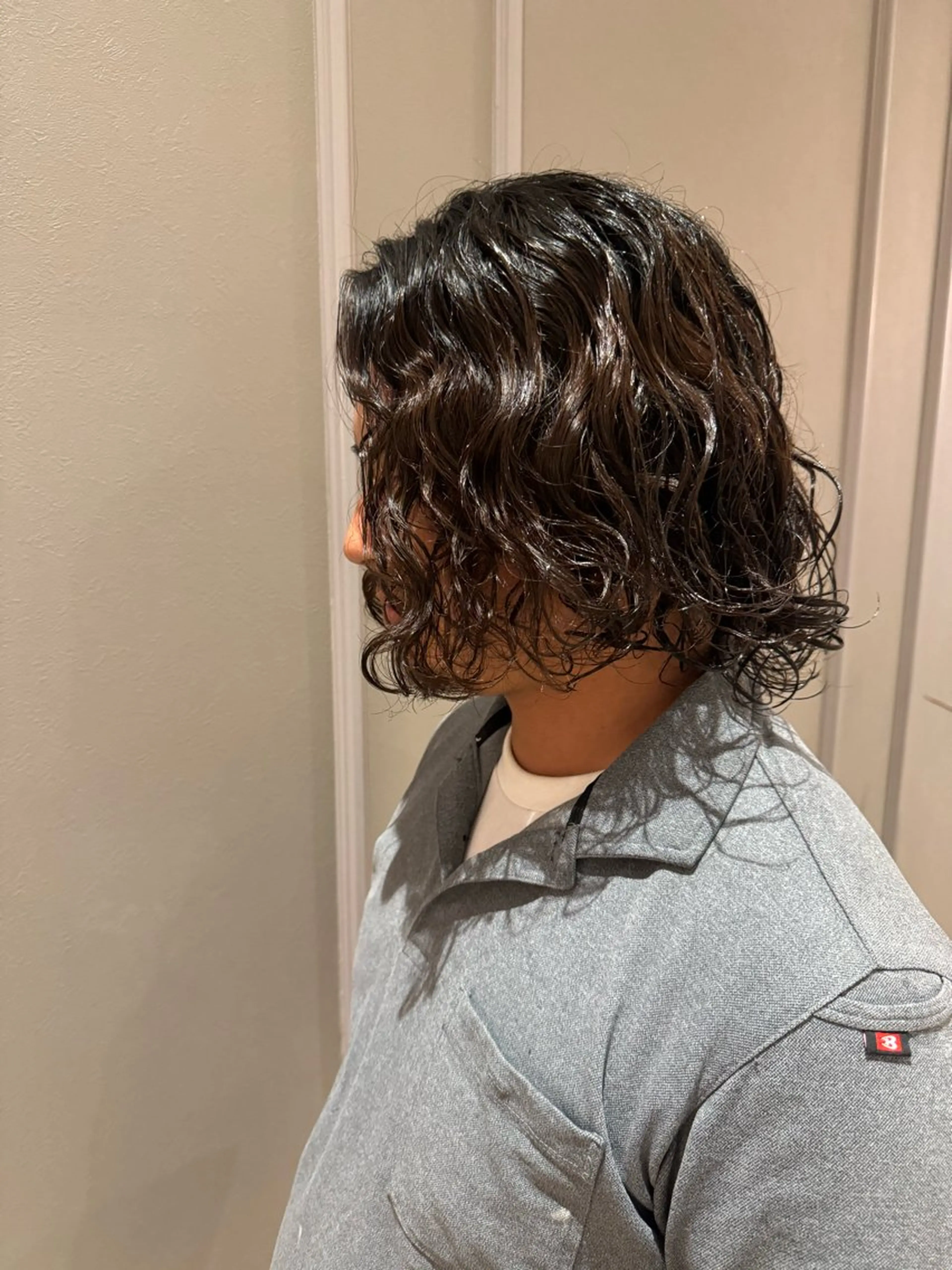 ミディアム パーマ メンズ メンズウルフカット ウルフカット 伴藤 寿男のヘアスタイル