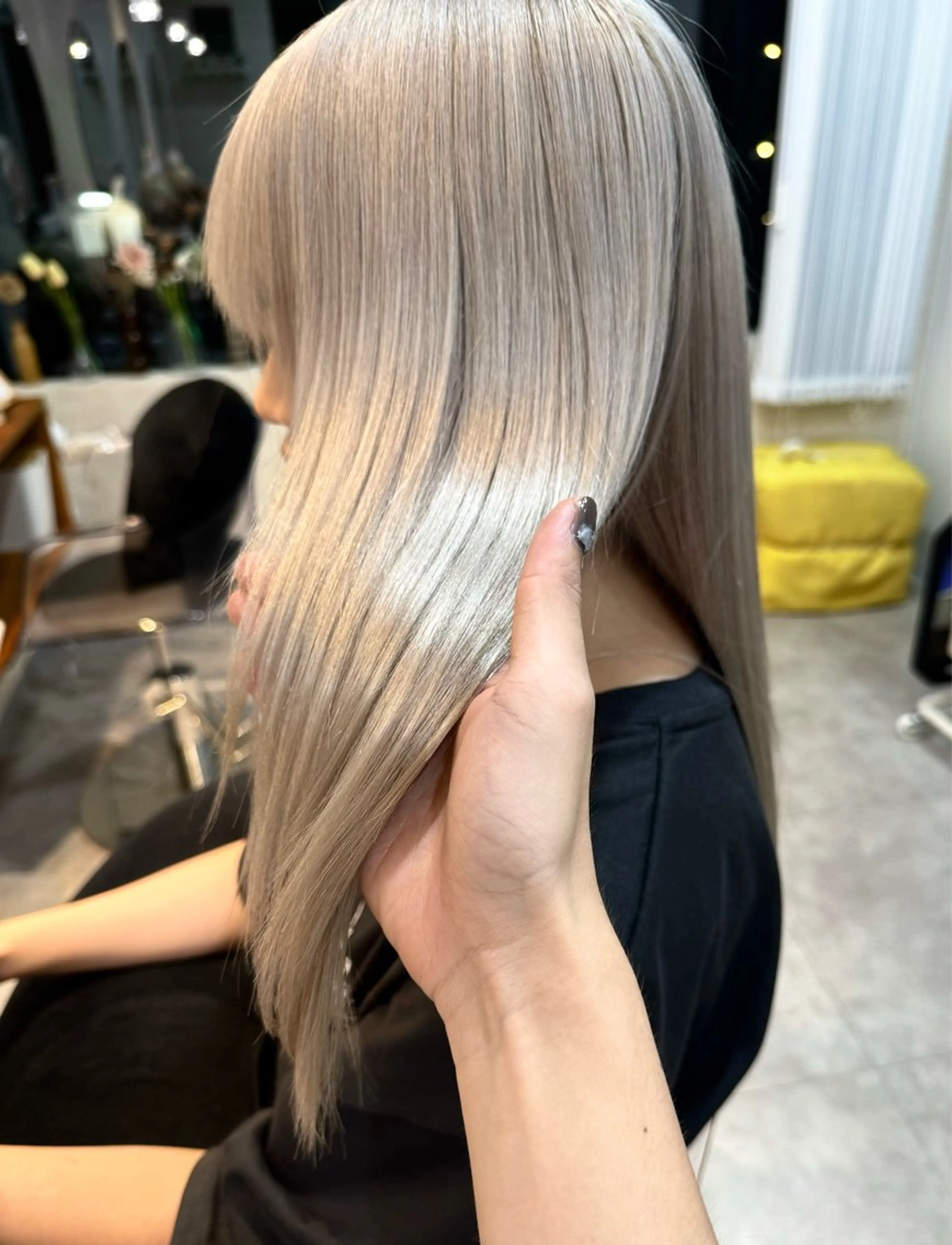 ロング カラー ヘアカラー トリートメント コイデ リュウセイのヘアスタイル