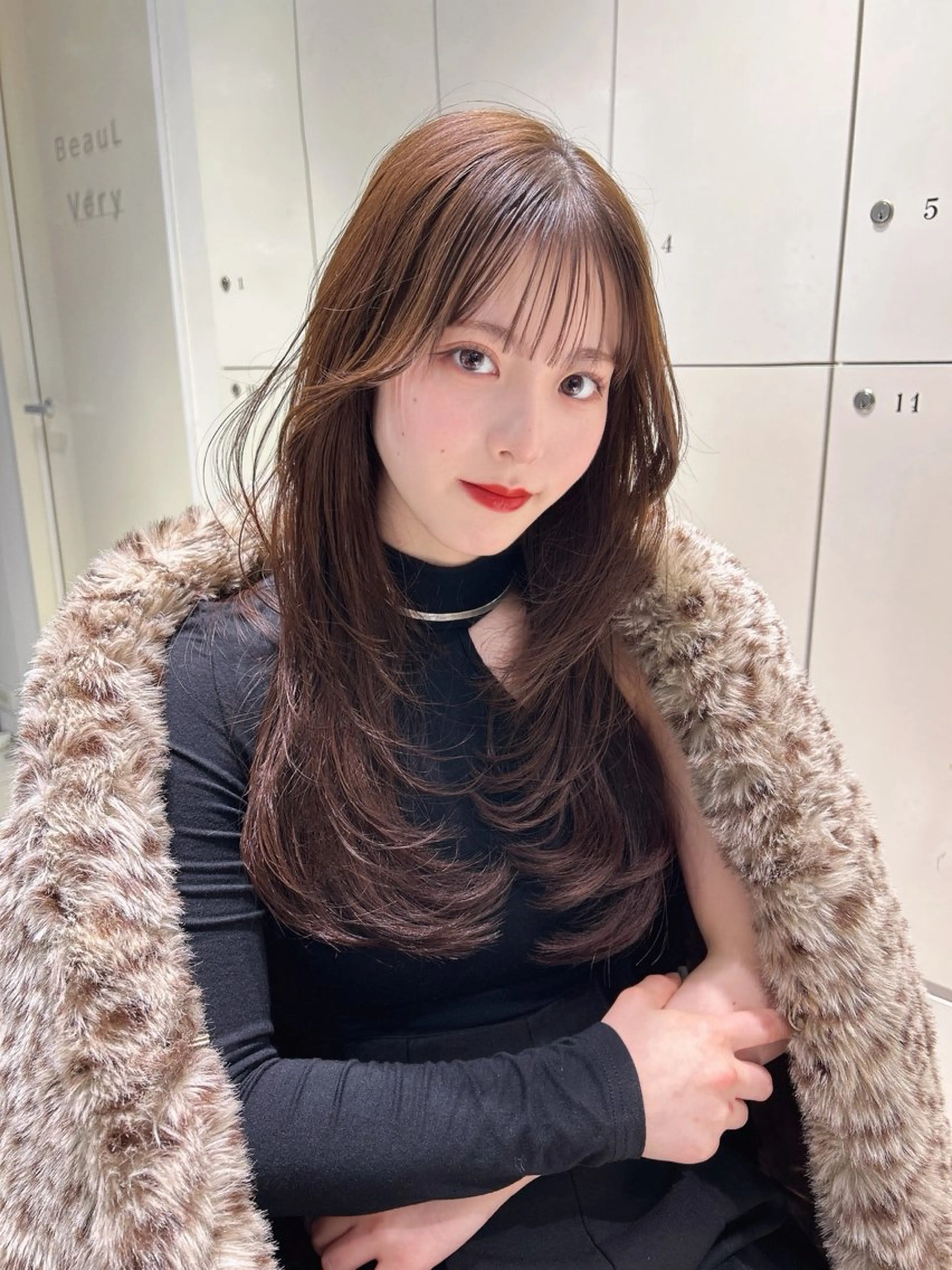 ロング カラー レイヤーカット ヘアカラー トリートメント sakura 🪽 艶カラー/髪質改善のヘアスタイル