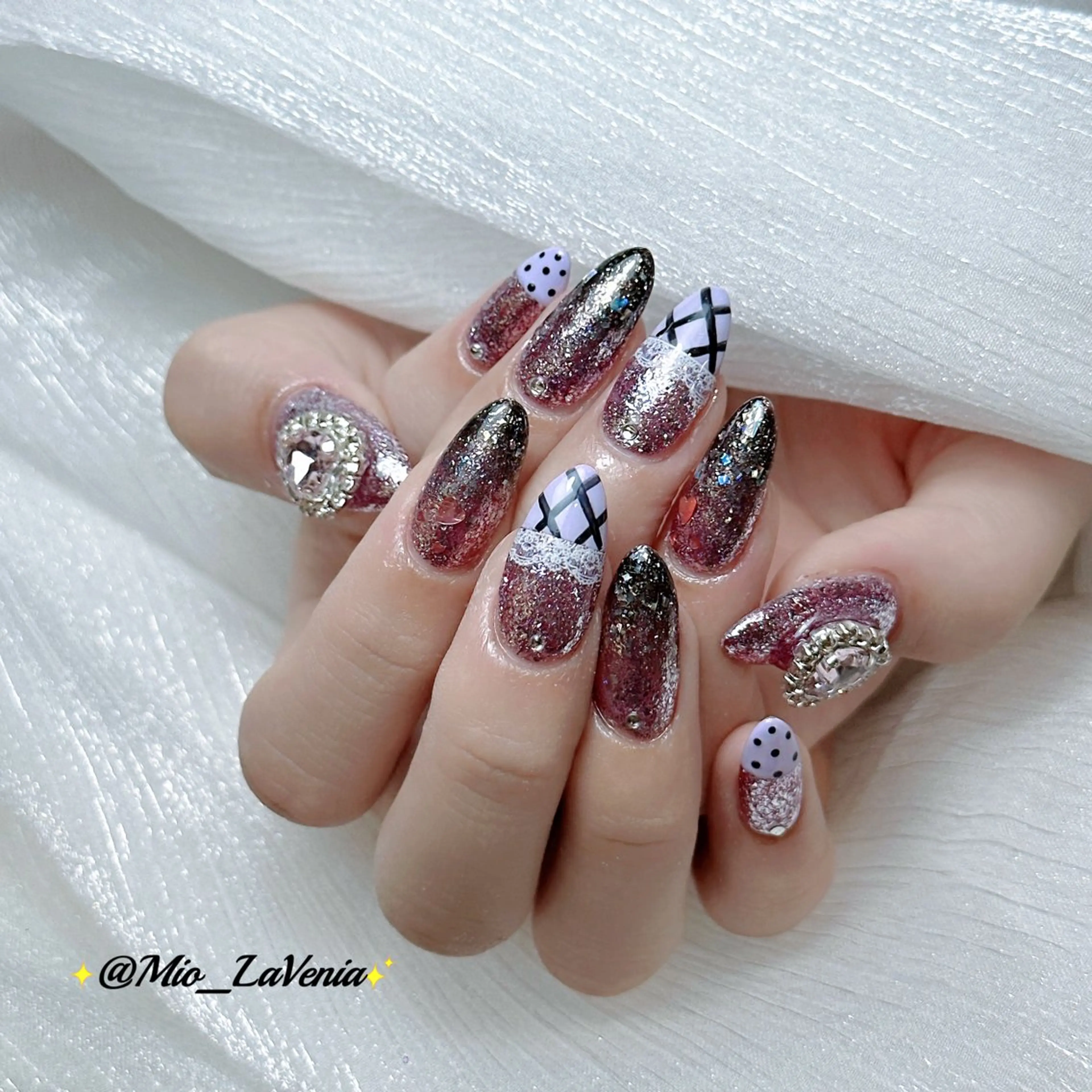 ネイル アートネイル Mio Nailのネイルデザイン