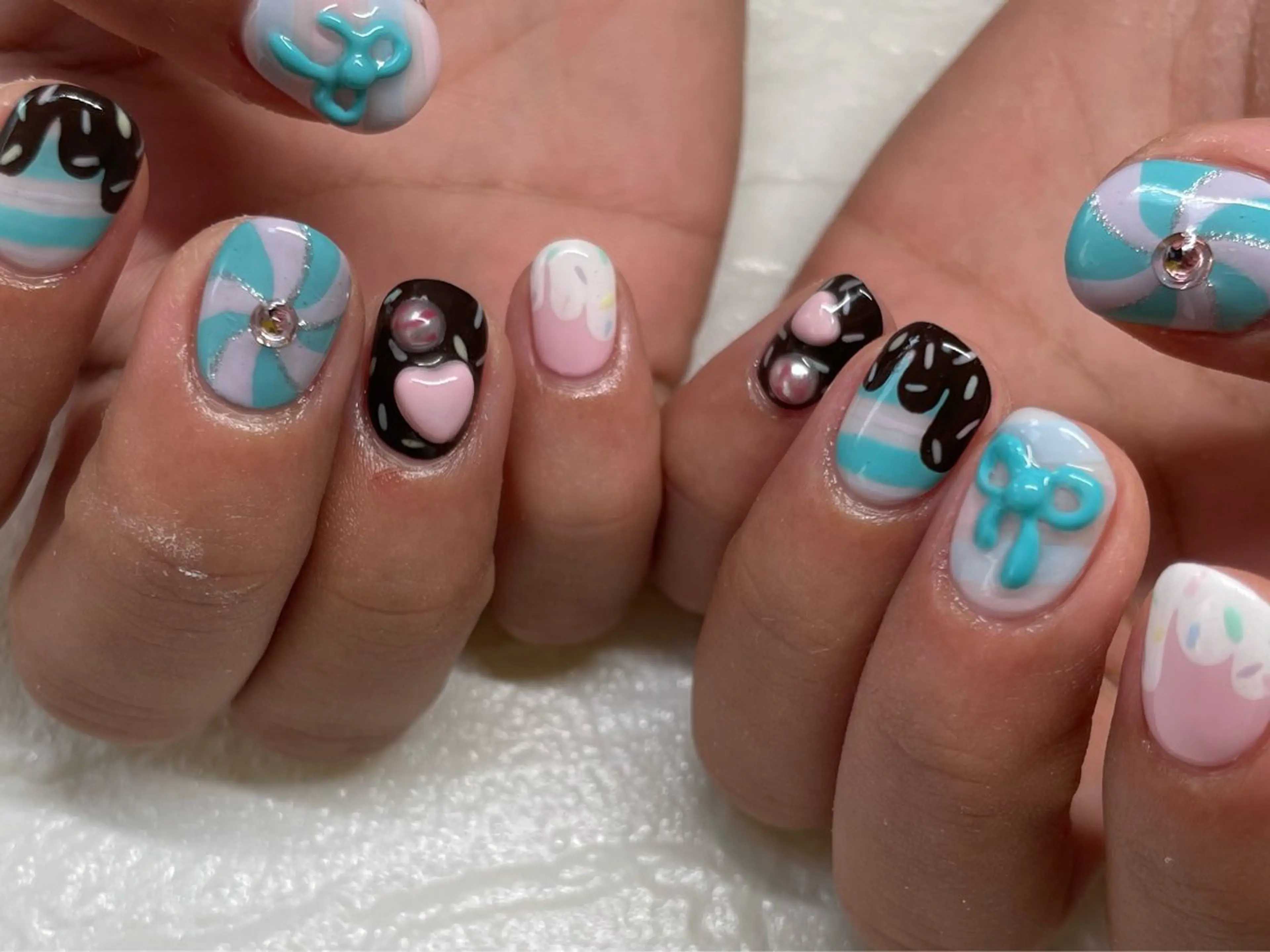 ネイル ハンドネイル Nail Blue512所属・Nailist MINORIのネイルデザイン