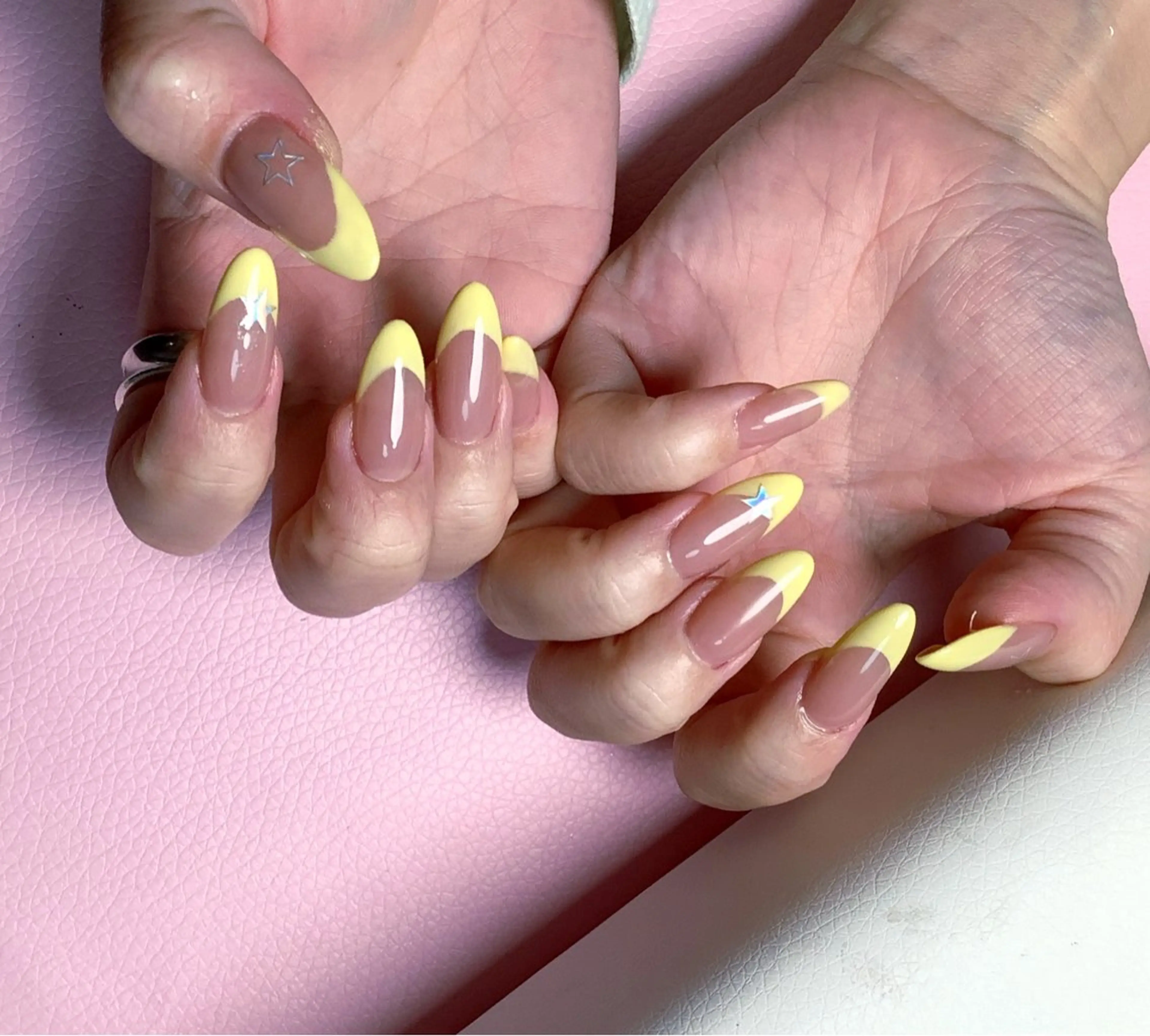 ネイル pink ladyサロン所属・べ にのネイルデザイン