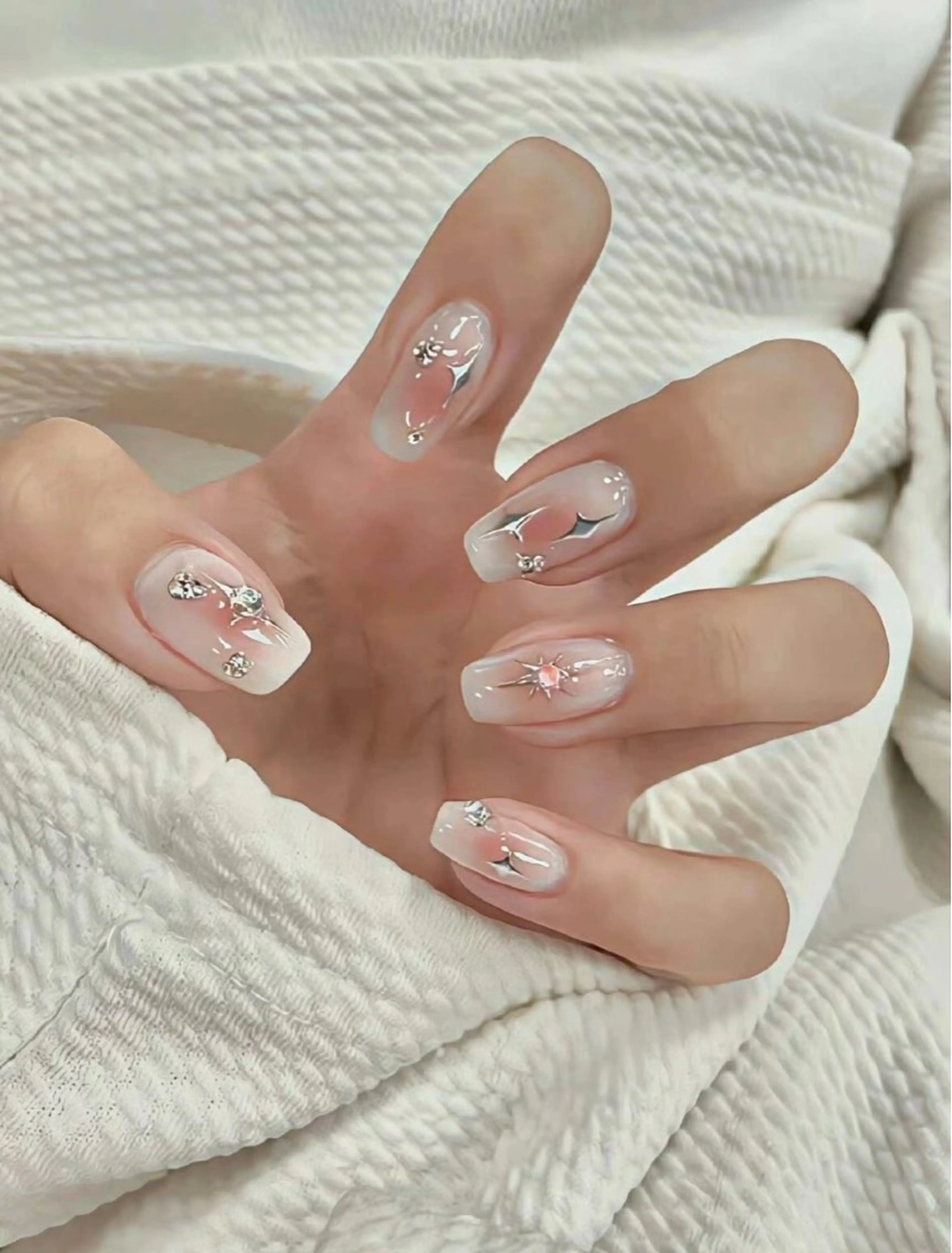 ネイル ハンドネイル 🎀 NaNa_nailのネイルデザイン