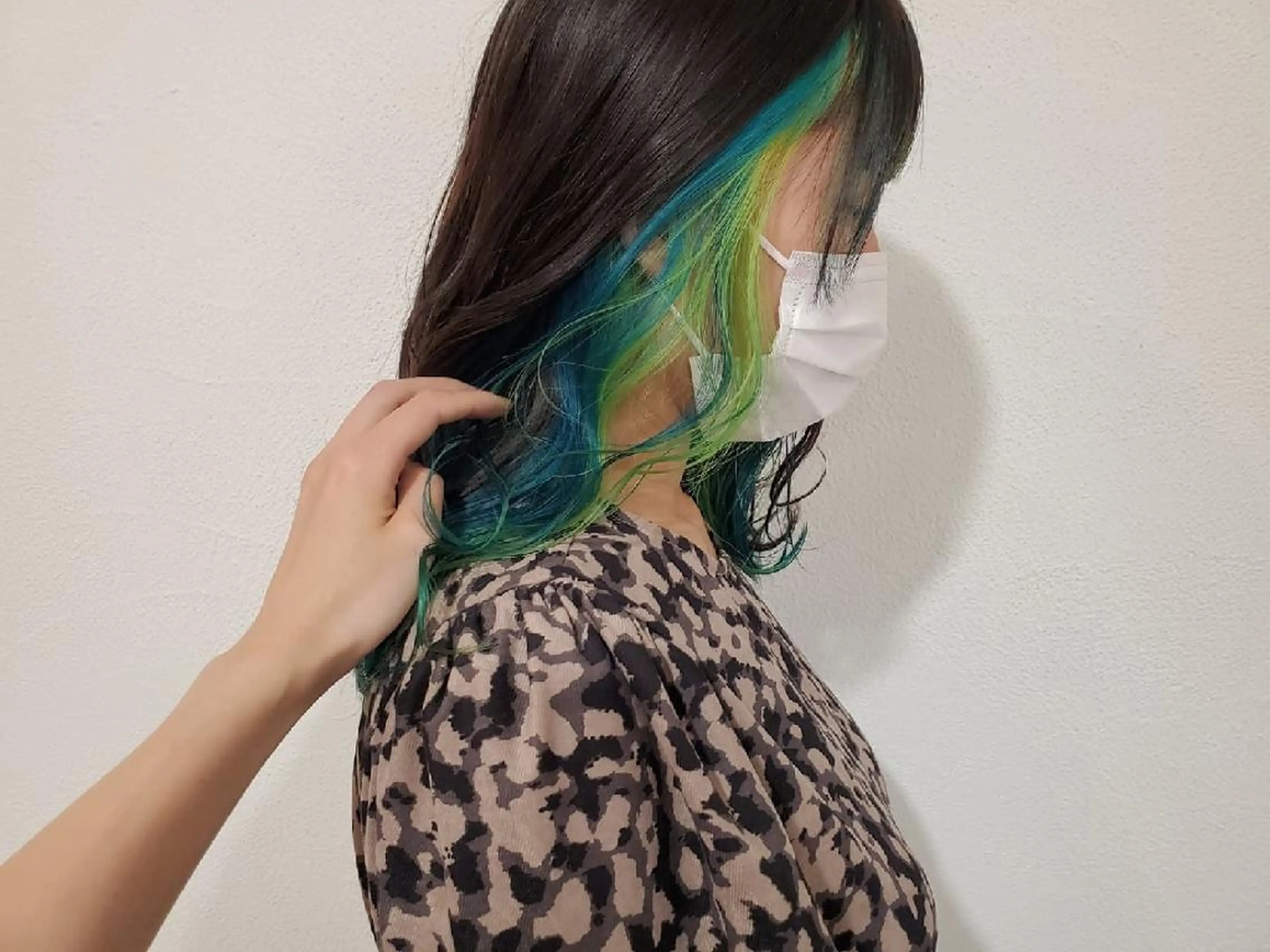 カラー ロング パ ルのヘアスタイル