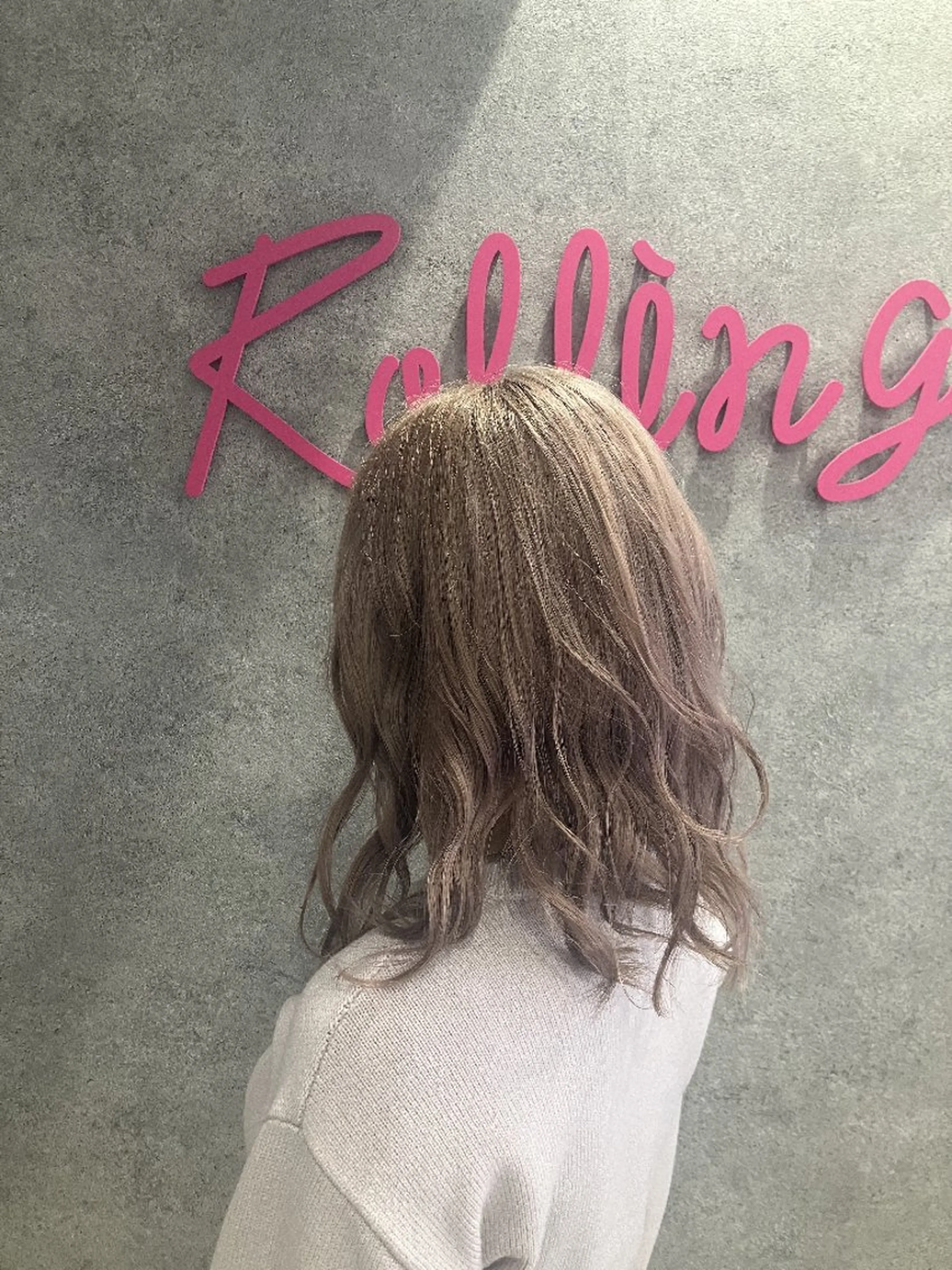 セミロング カット sourire（スーリール）所属・yuumi 👱🏻‍♀️のヘアスタイル