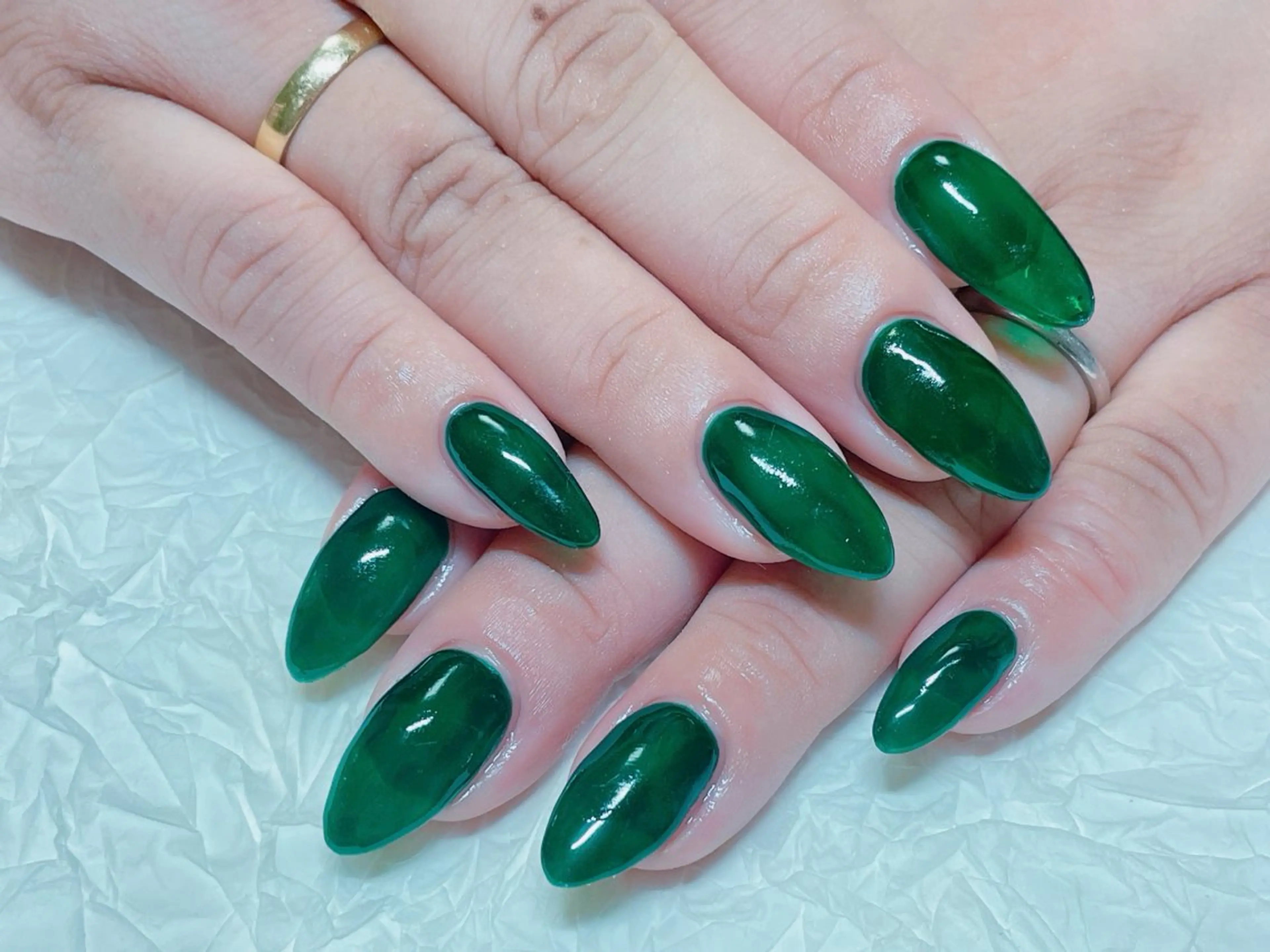 ネイル グリーン ハンドネイル ハンドケア ゆ か_Nails💫のネイルデザイン