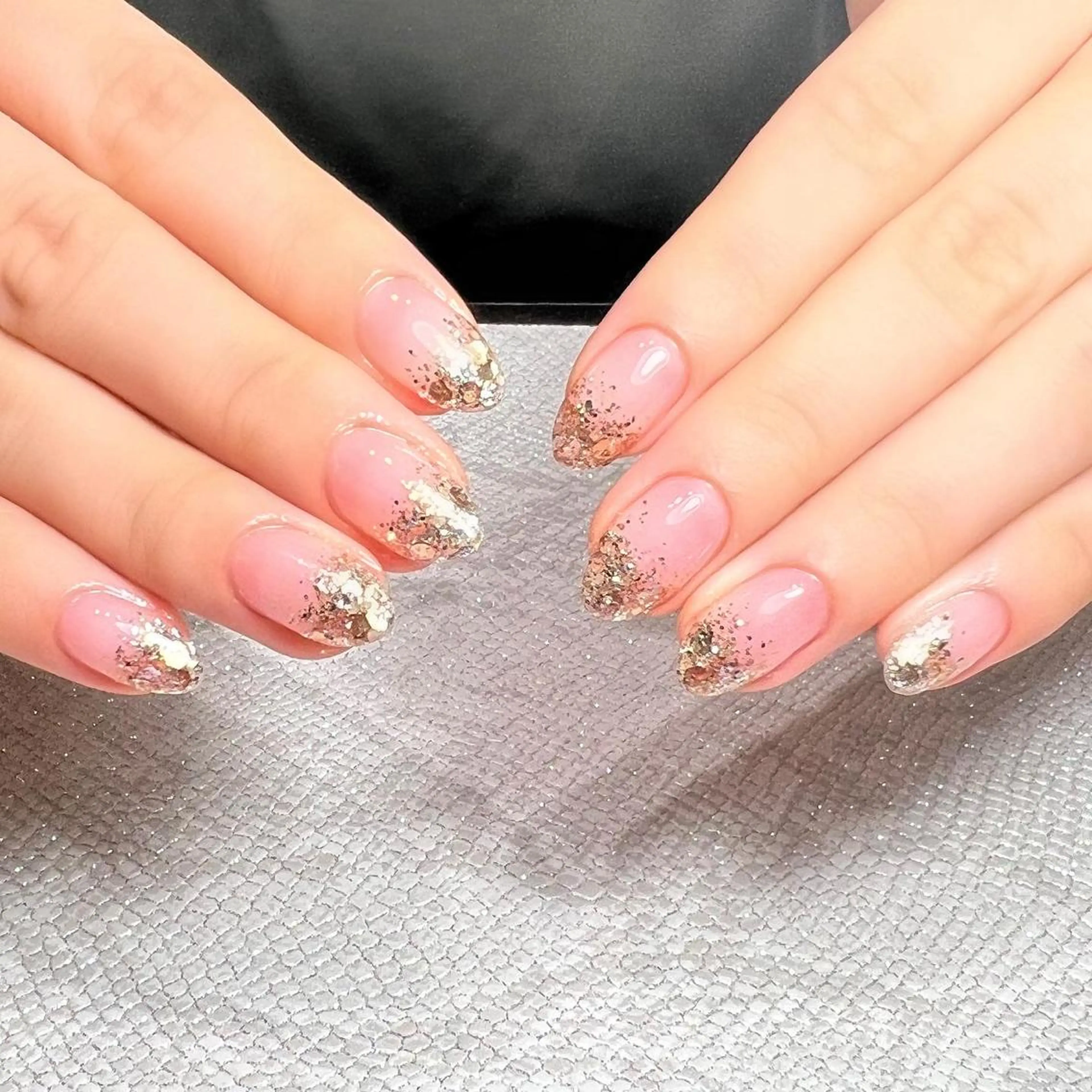 ネイル Mizuliネイル 眉毛メイクのサロンのネイルデザイン