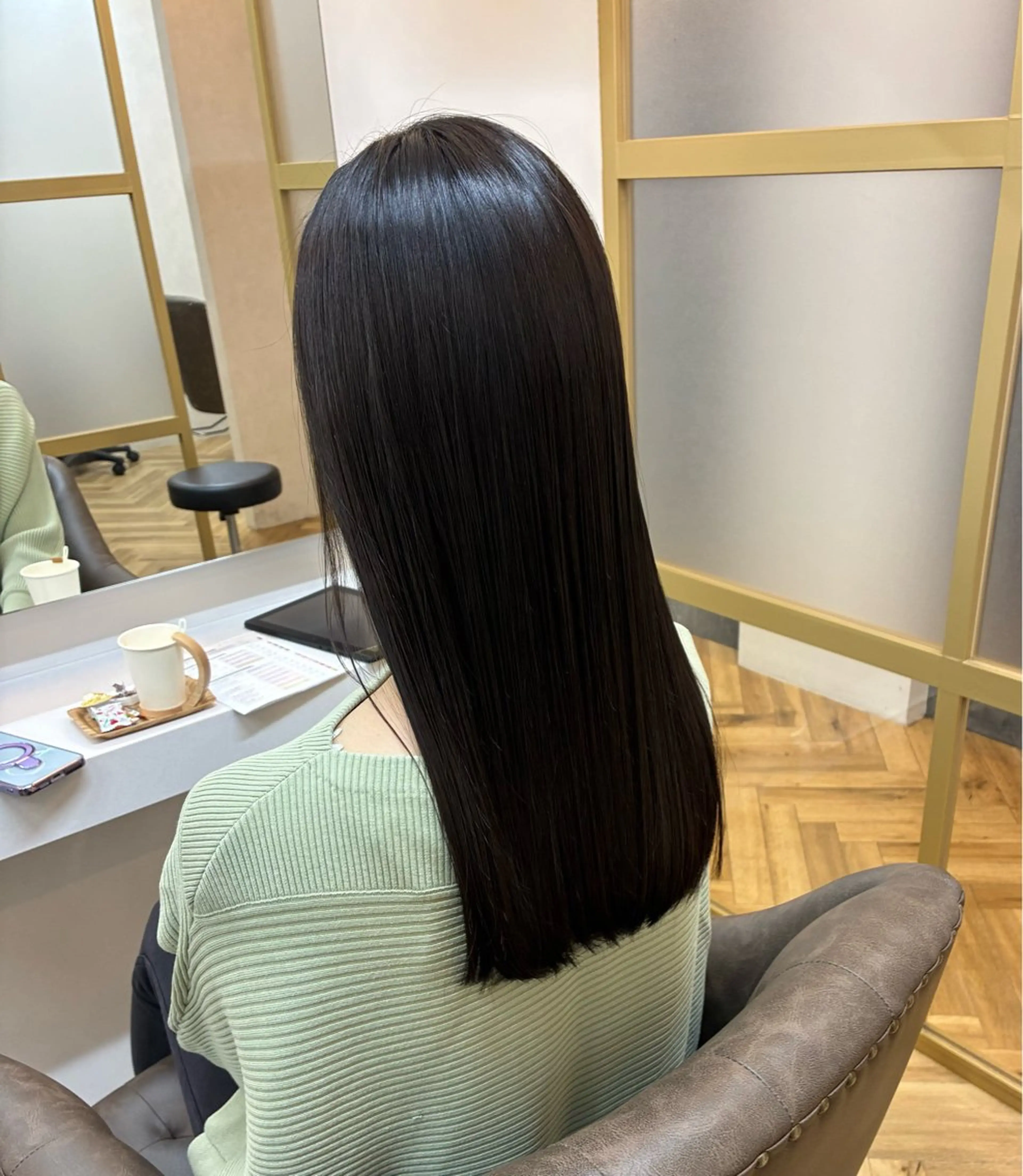 カット+縮毛矯正+Aujuaトリートメントの写真