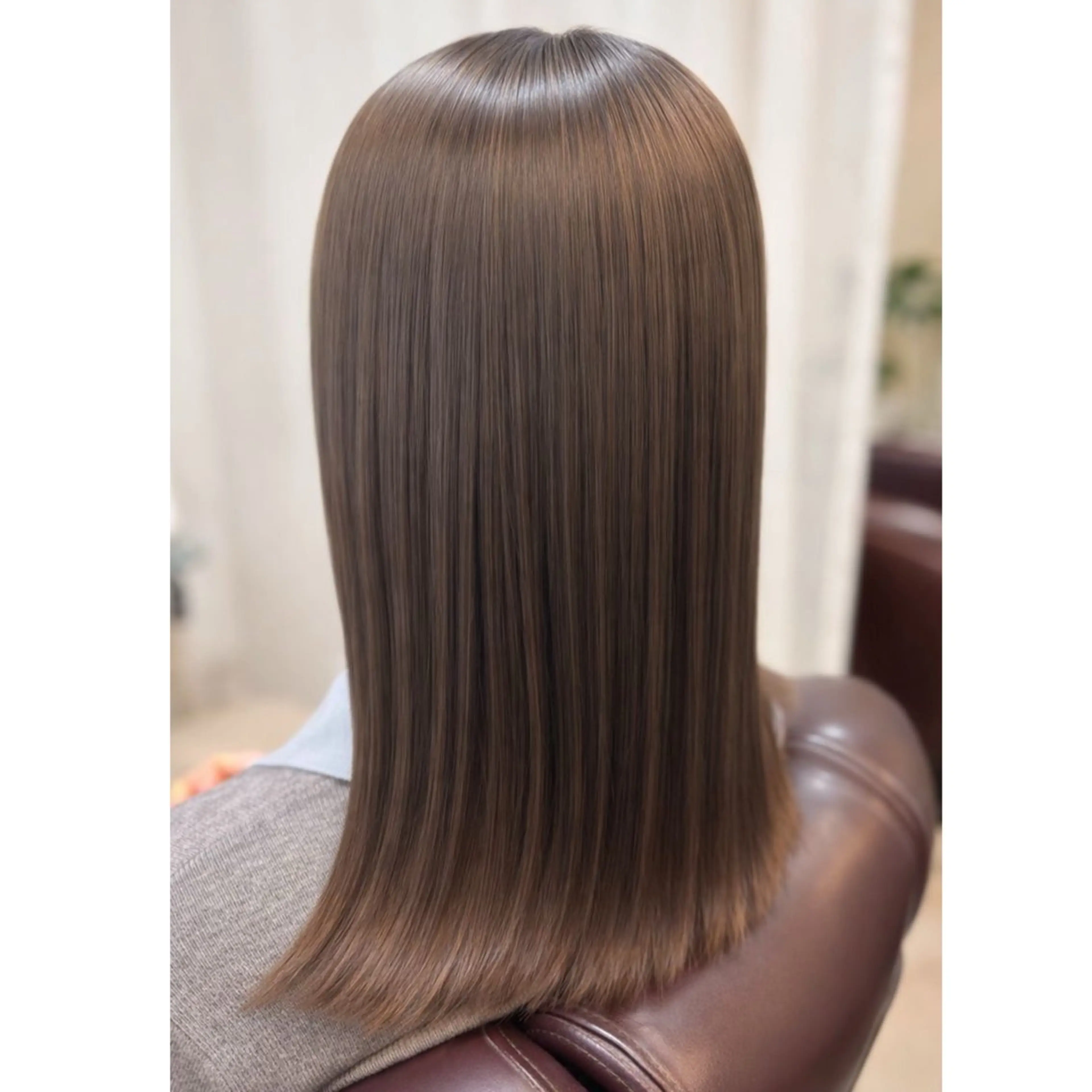 ミディアム カラー アディクシーカラー グレージュ カット ヘアカラー トリートメント 森光みやび / WILLOW京橋のヘアスタイル