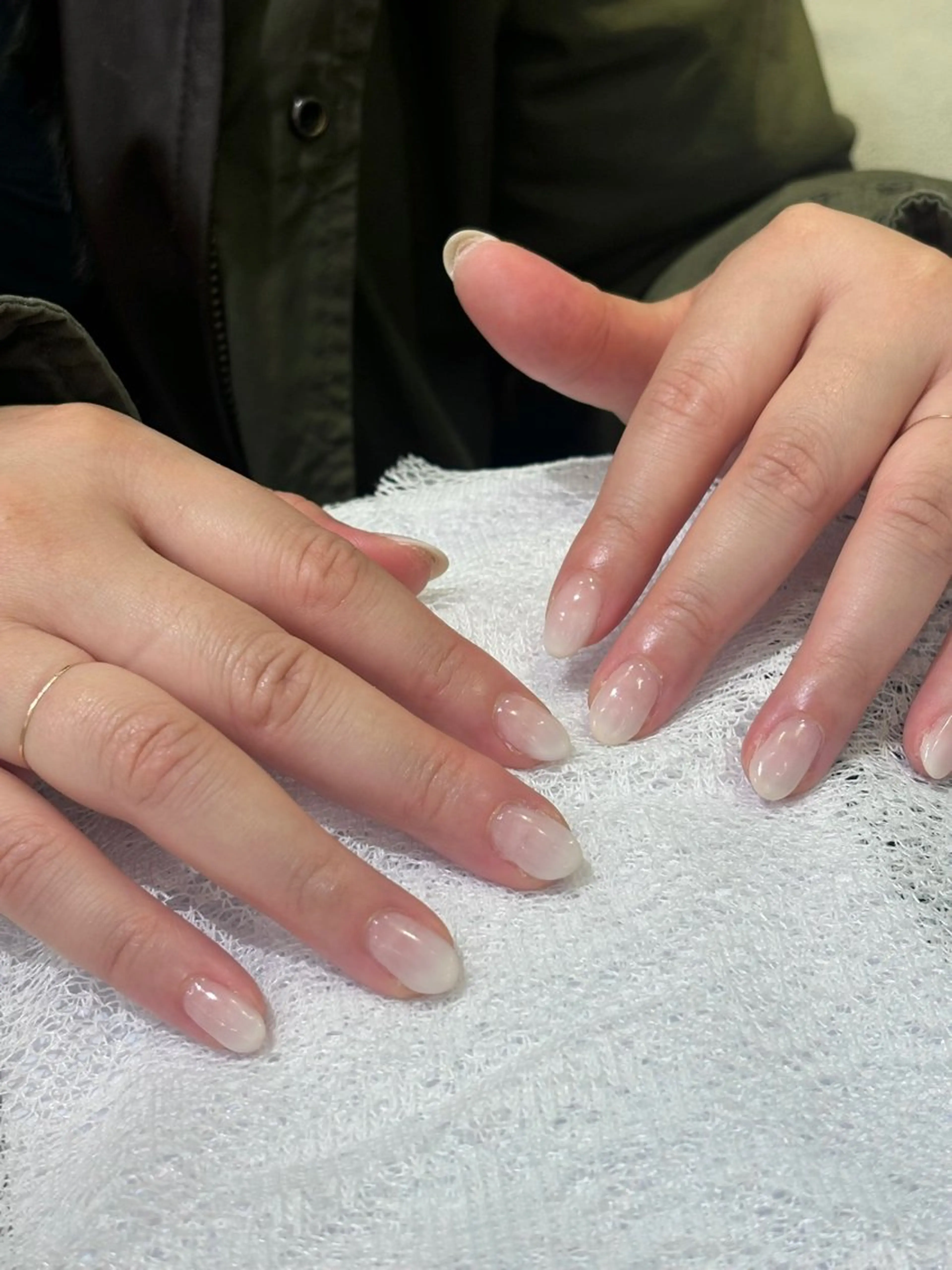 ネイル Lily 博多店所属・八坂 麻巳子のネイルデザイン