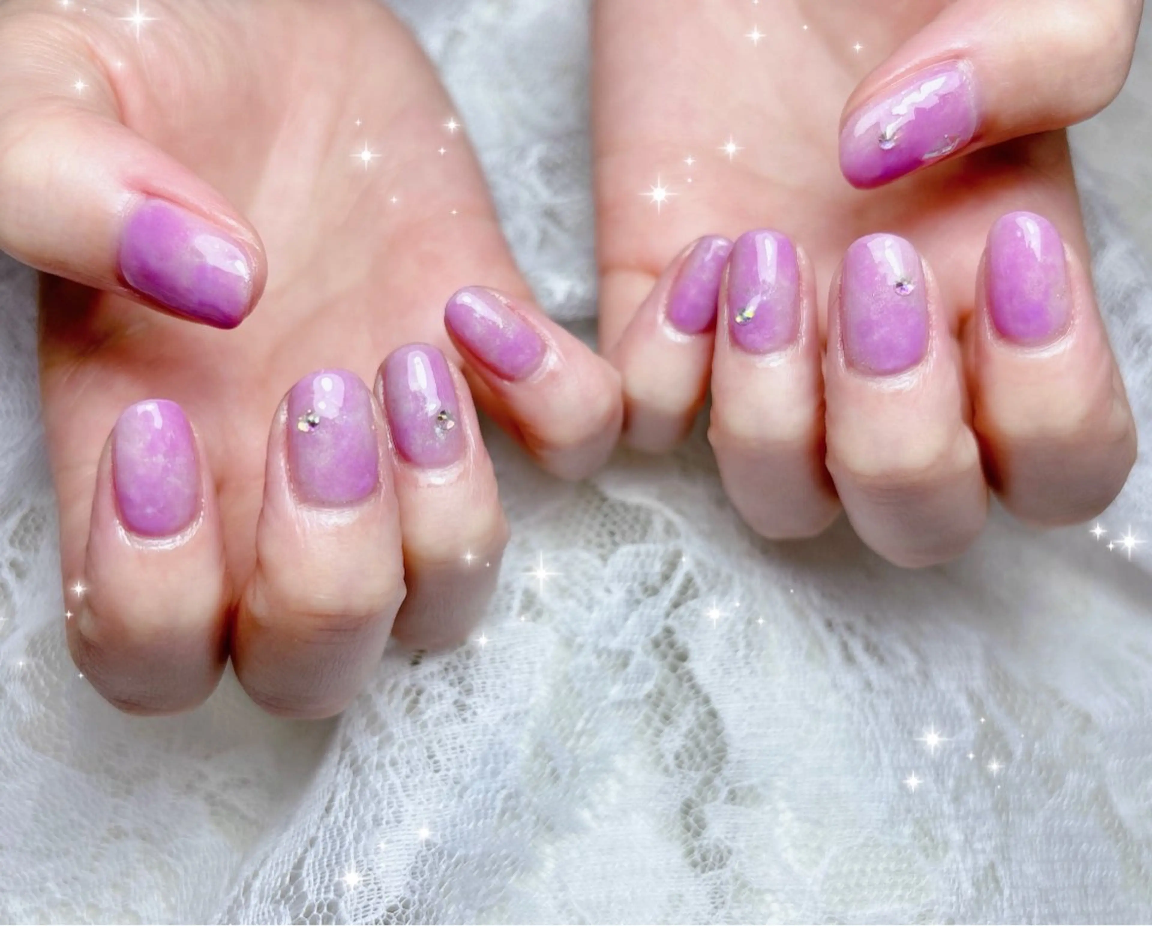 ネイル ニュアンスネイル パープル ハンドネイル FLARE NAIL フレアネイルのネイルデザイン
