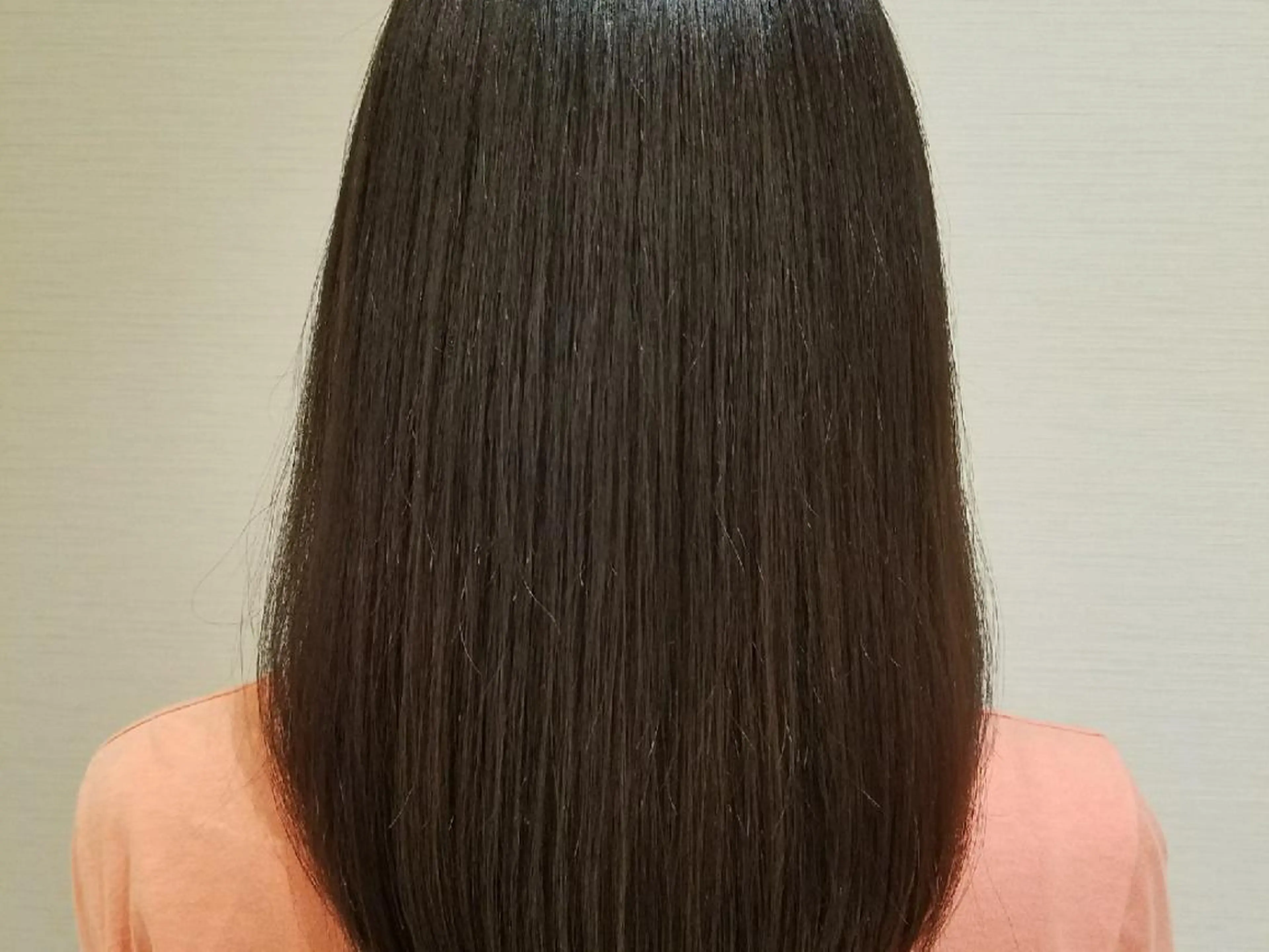 セミロング カット 縮毛矯正 トリートメント 村岡【店長】 【骨格矯正ショート】のヘアスタイル