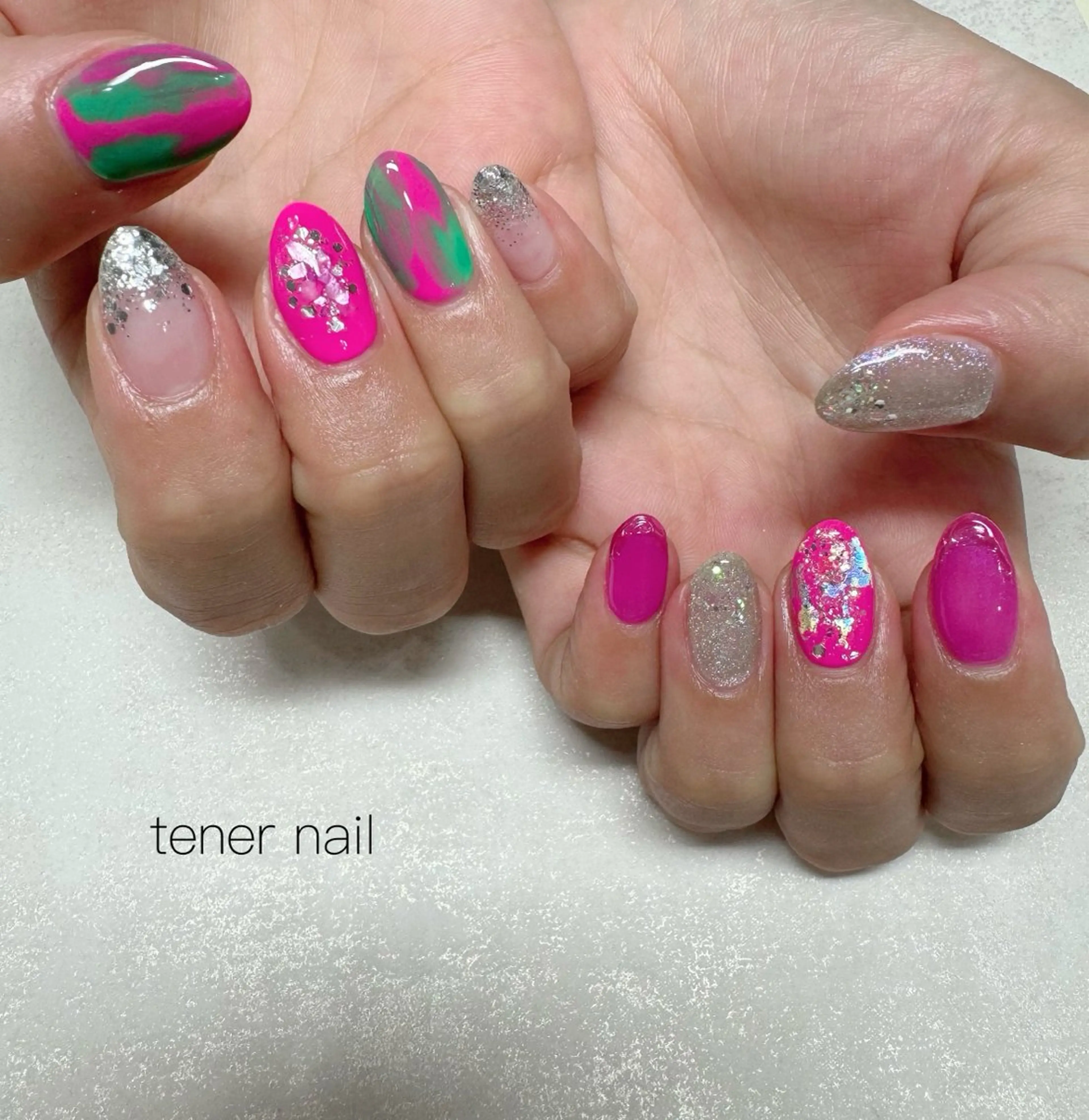 ネイル ニュアンスネイル ハンドネイル tener  nail  テネルネイル所属・テネルネイル tener nailのネイルデザイン