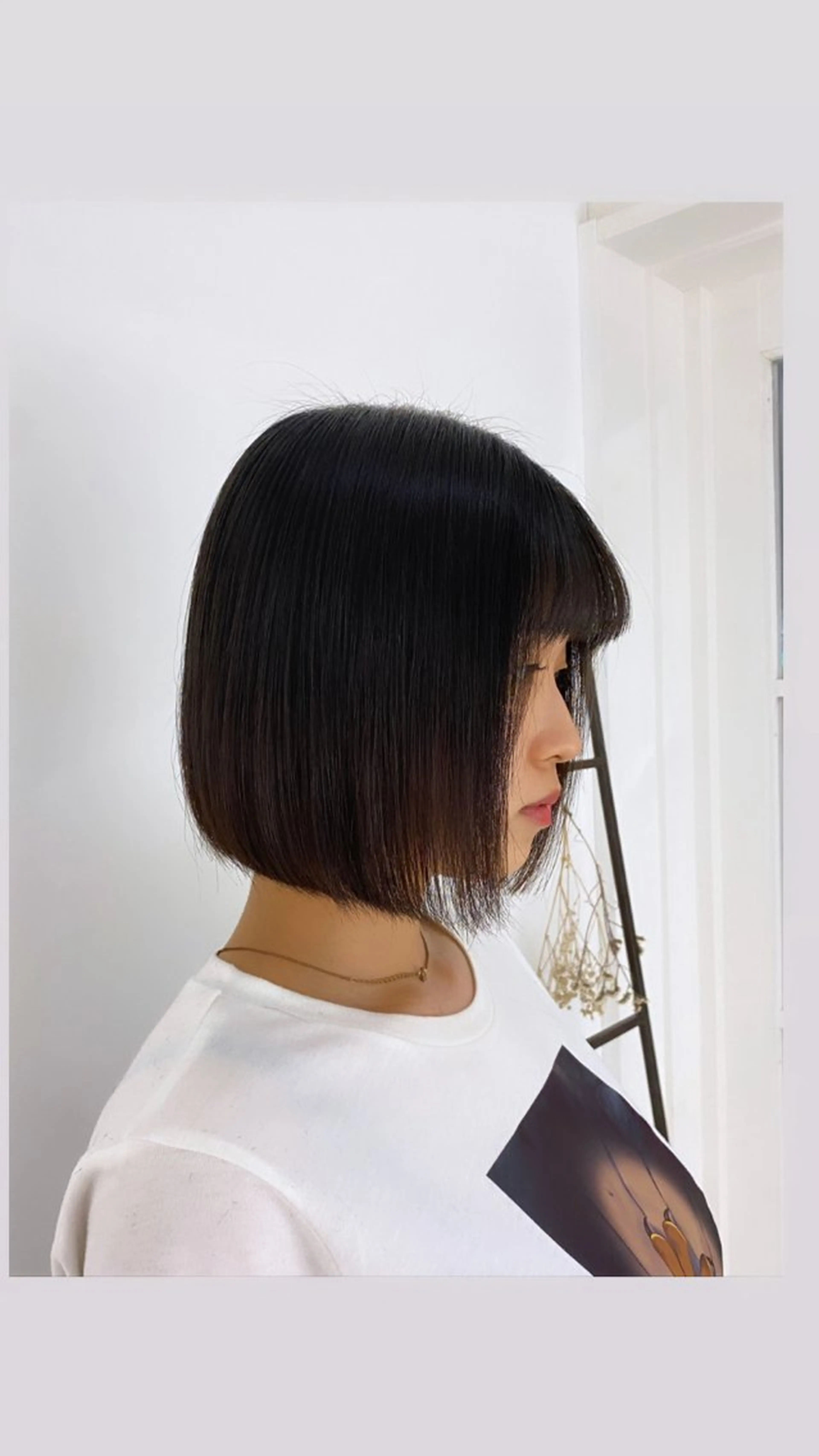 ミディアム ボブ 鳴海 稜真のヘアスタイル