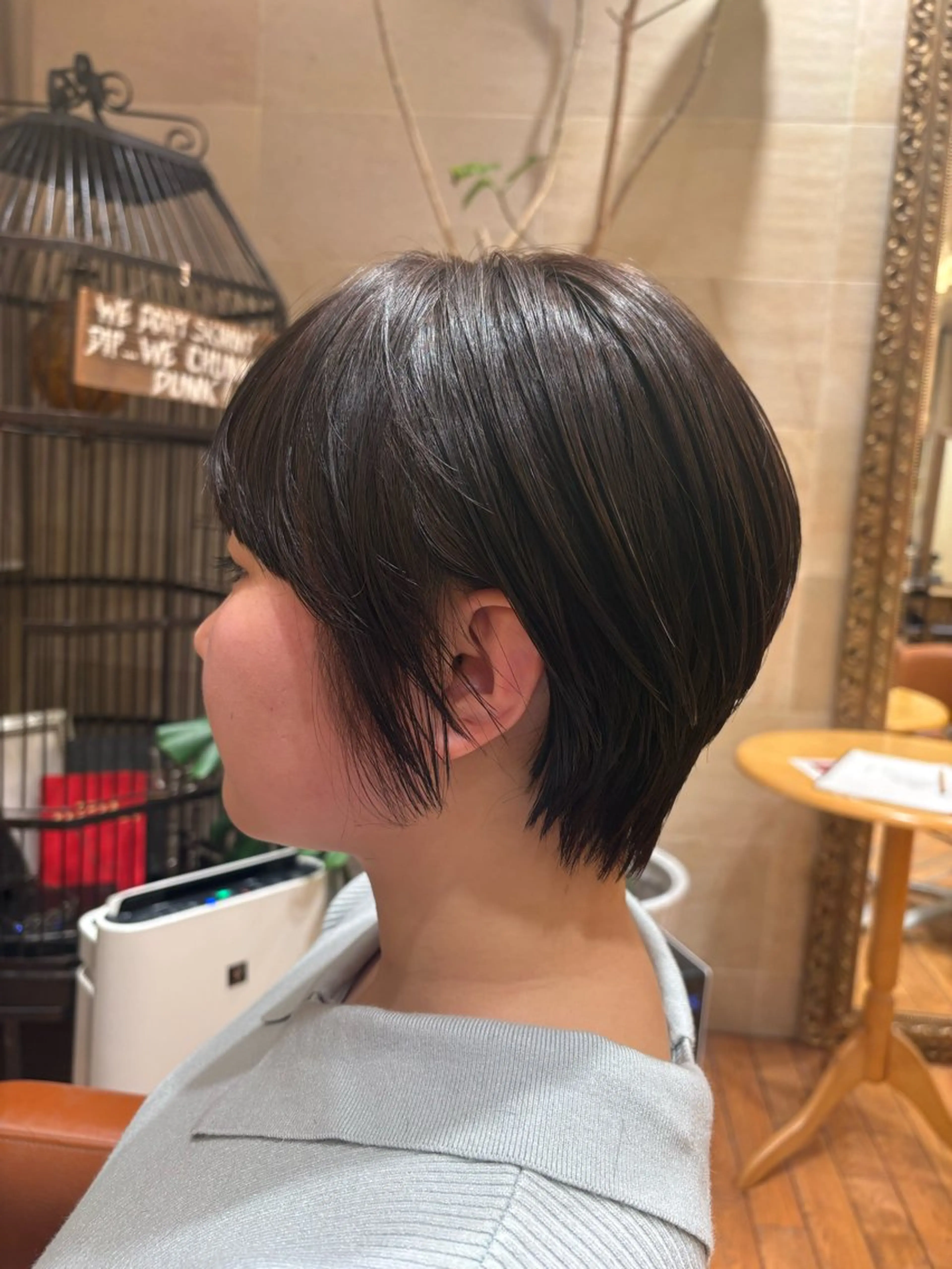 ショート 田内 満里奈のヘアスタイル