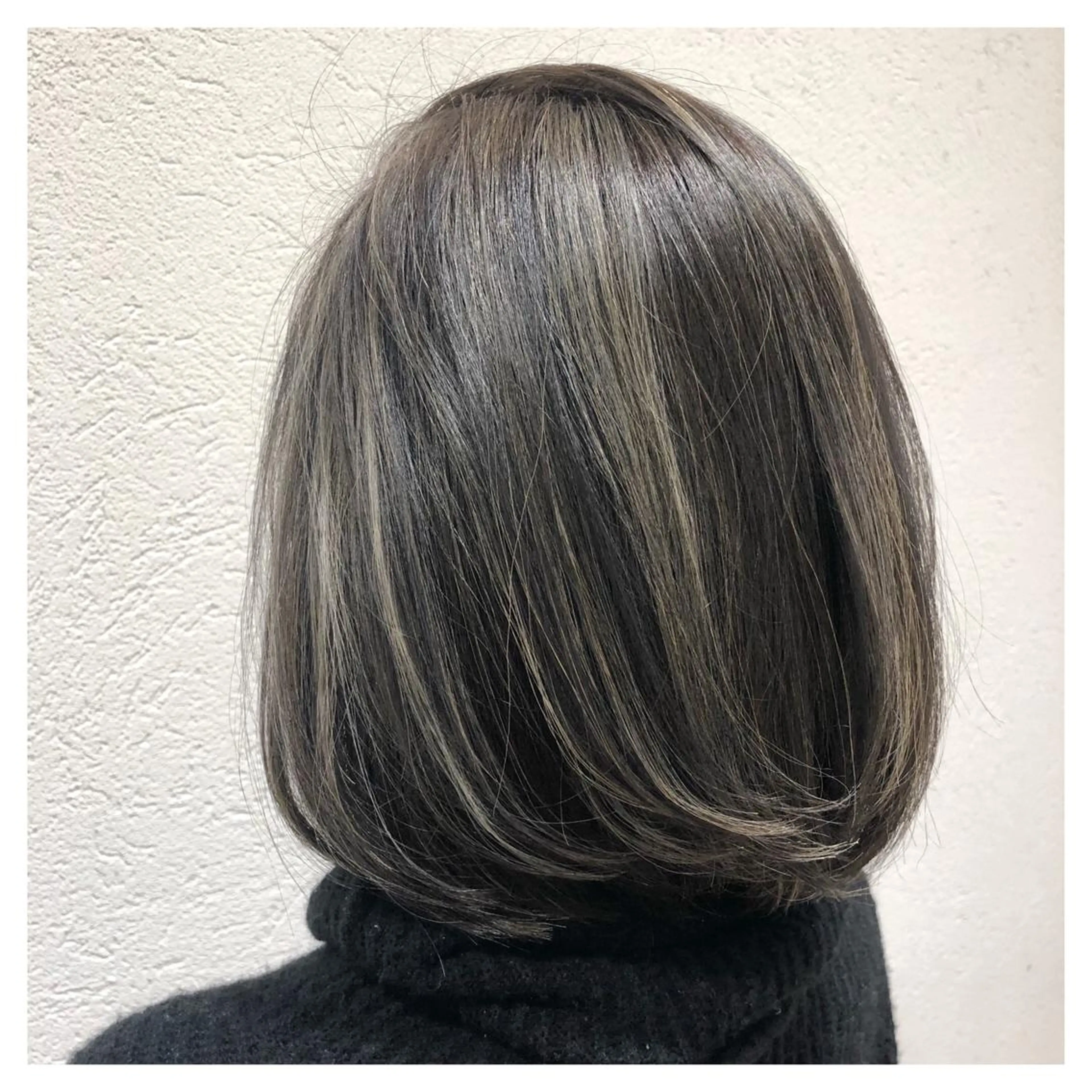 ショート カラー biscohair 髪にドラマを。のヘアスタイル